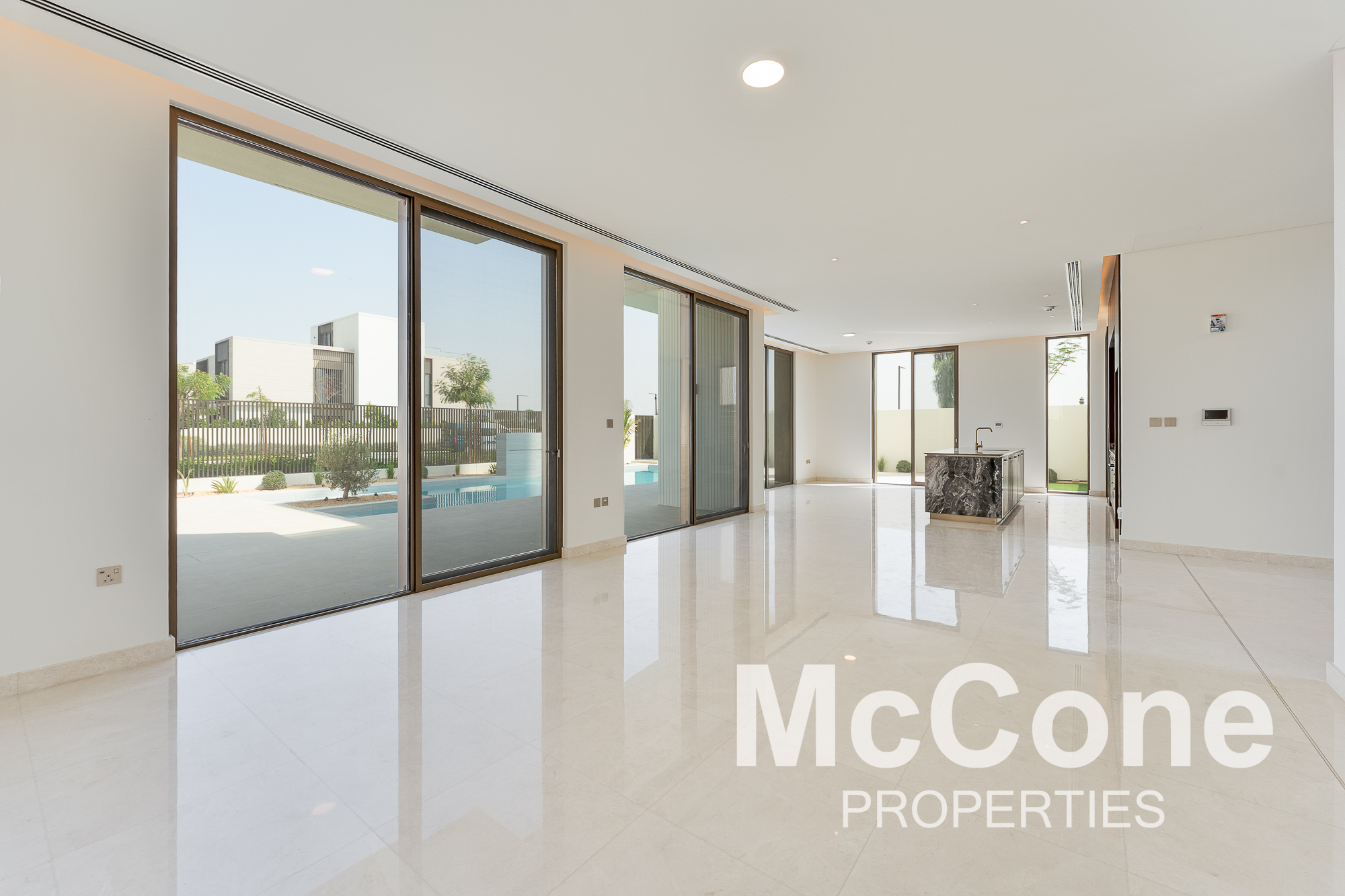 5 Bedroom Villa for Rent in Palm Hills, Dubai Hills Estate — photo 3 of 31