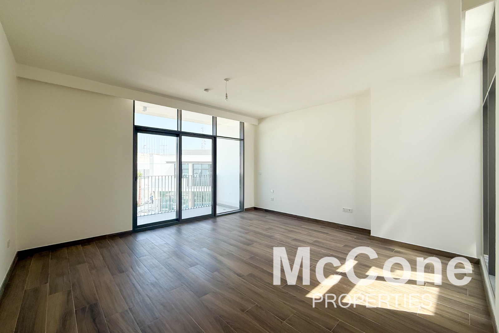 4 Bedroom Villa for Rent in Tilal Al Furjan, Al Furjan — photo 8 of 24