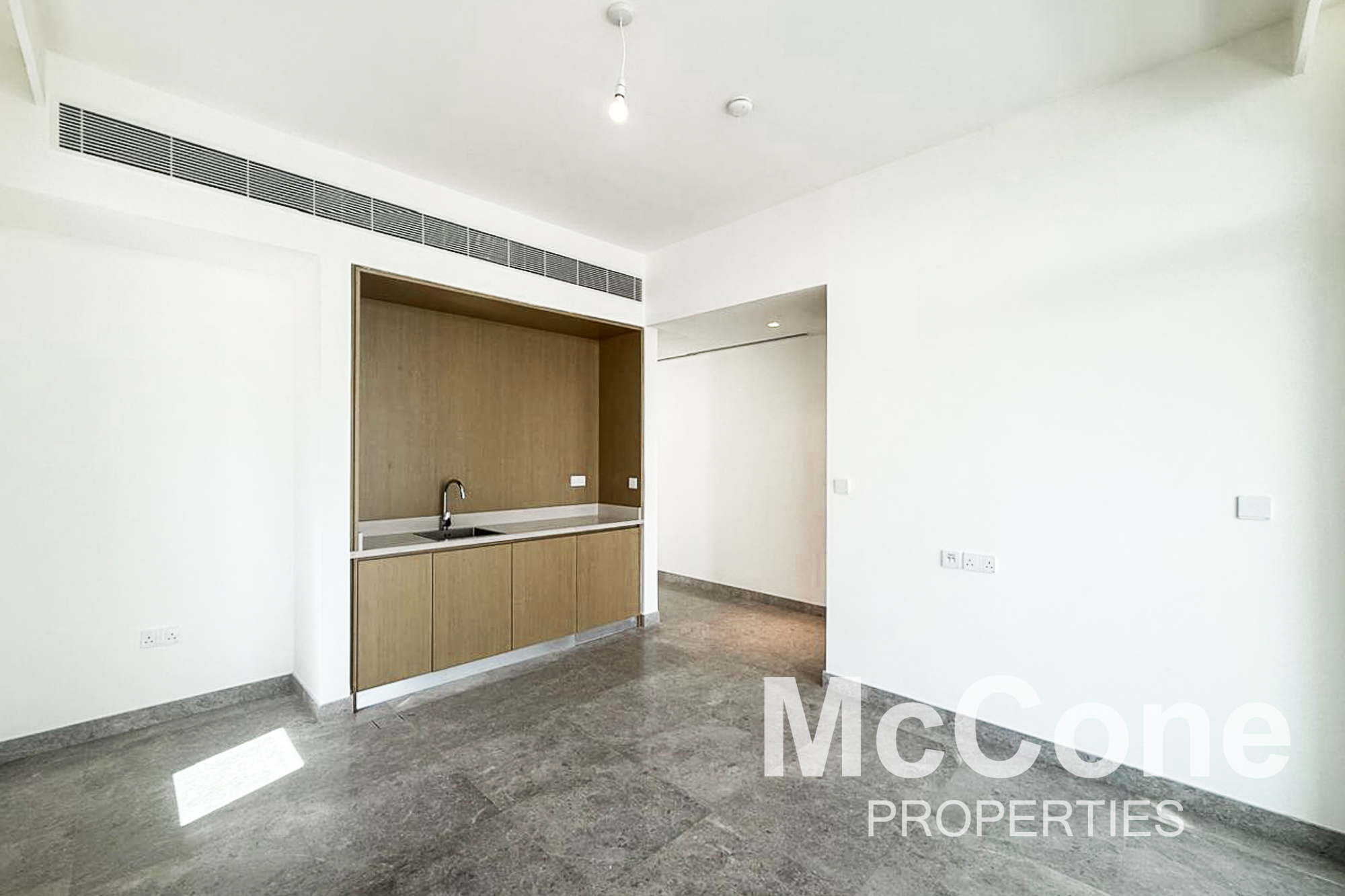 4 Bedroom Villa for Rent in Tilal Al Furjan, Al Furjan — photo 6 of 26