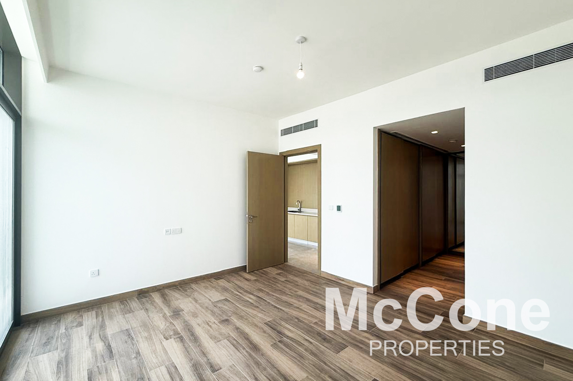4 Bedroom Villa for Rent in Tilal Al Furjan, Al Furjan — photograph 10 of 26