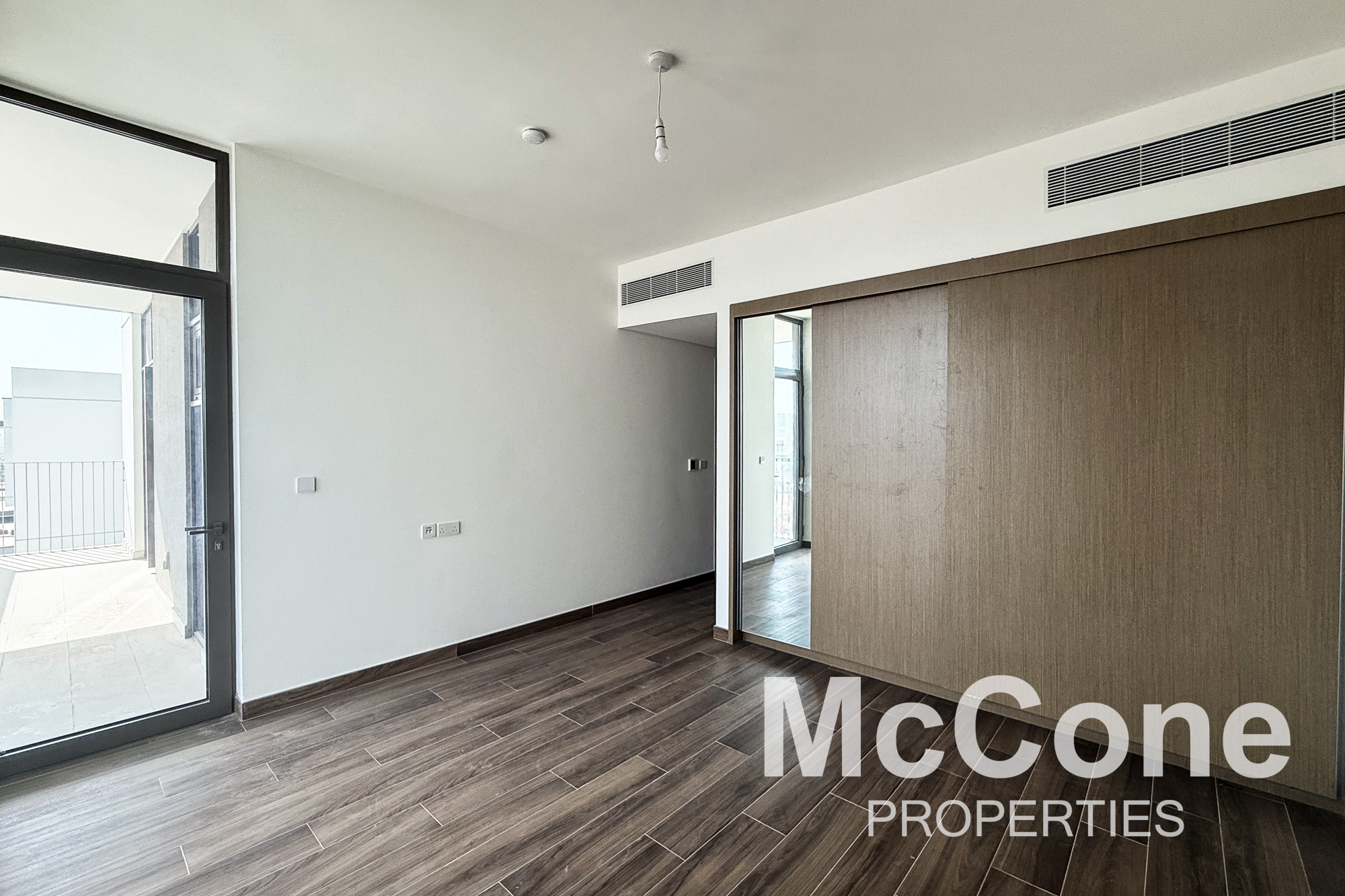 5 Bedroom Villa for Rent in Tilal Al Furjan, Al Furjan — photograph 17 of 30