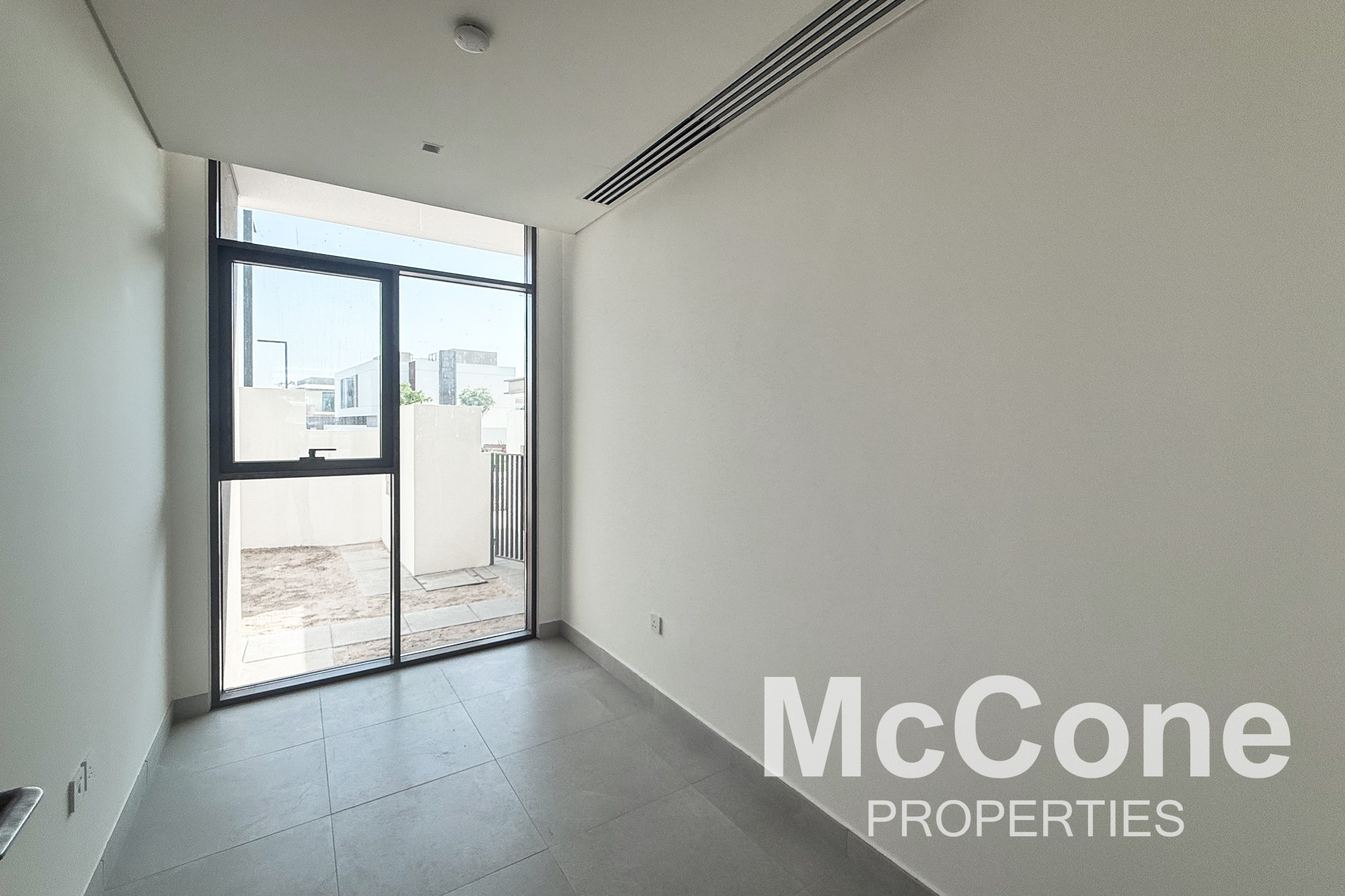 5 Bedroom Villa for Rent in Tilal Al Furjan, Al Furjan — photograph 21 of 30
