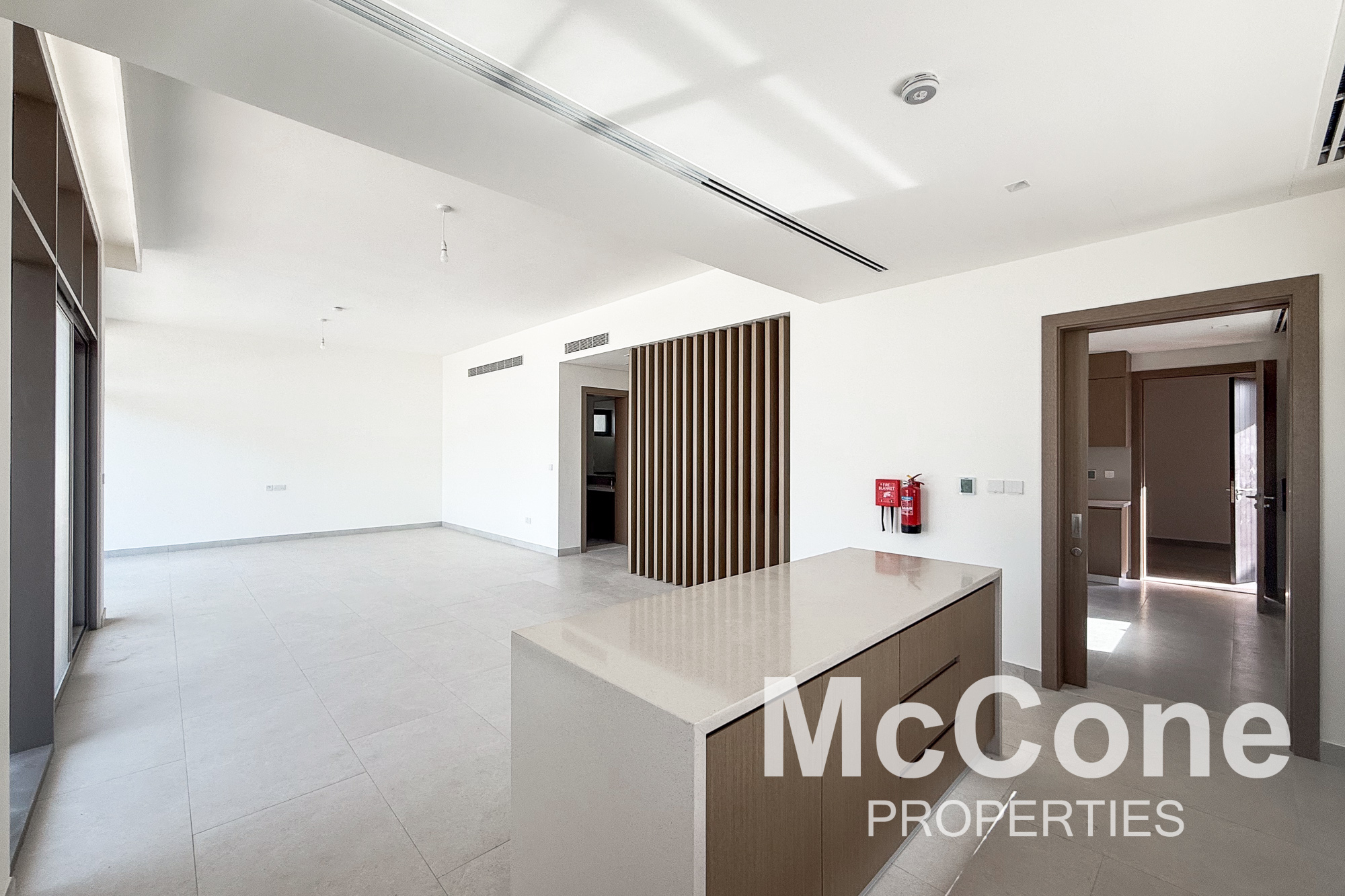 5 Bedroom Villa for Rent in Tilal Al Furjan, Al Furjan — photo 4 of 30
