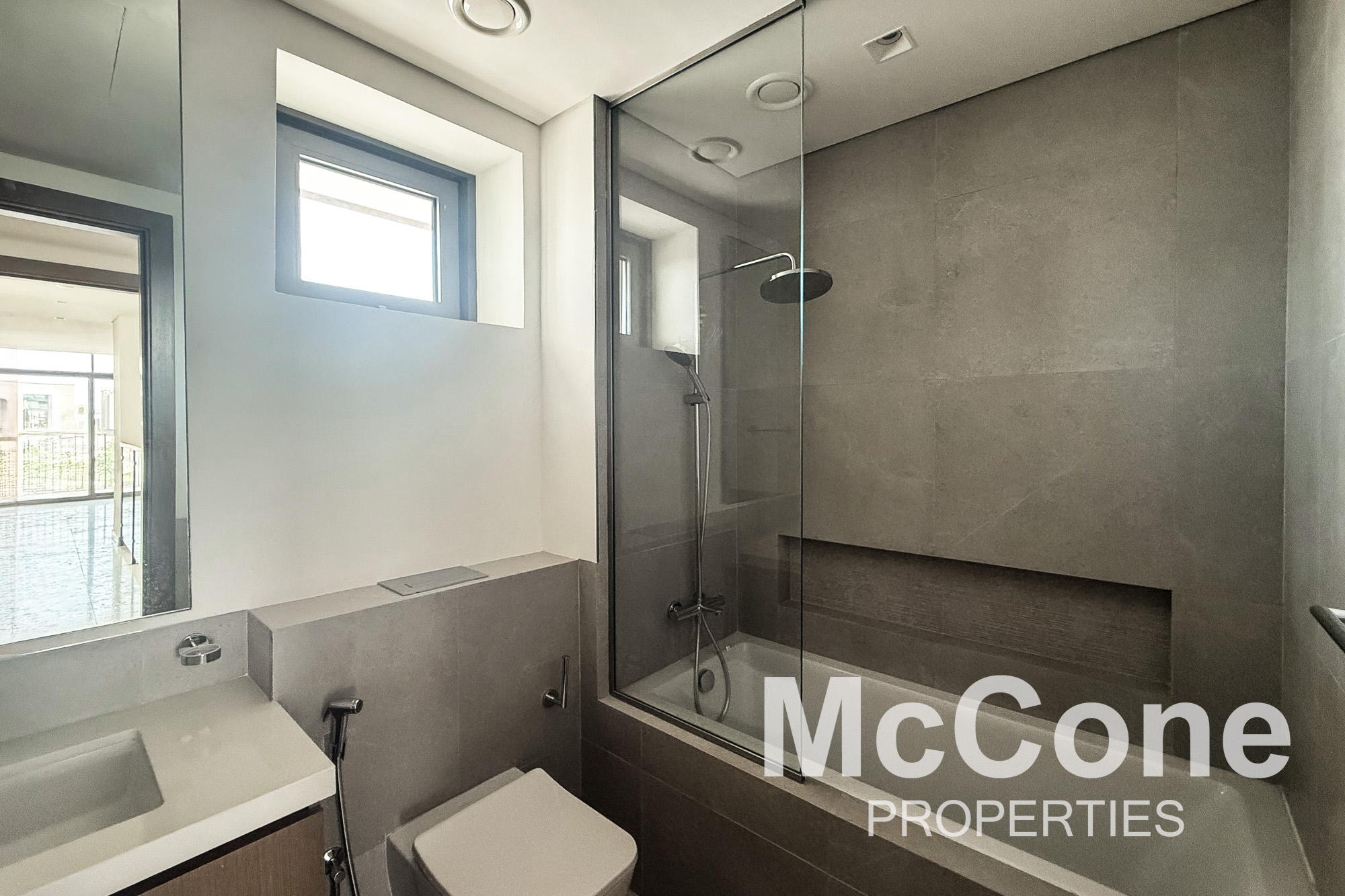 5 Bedroom Villa for Rent in Tilal Al Furjan, Al Furjan — photograph 25 of 30