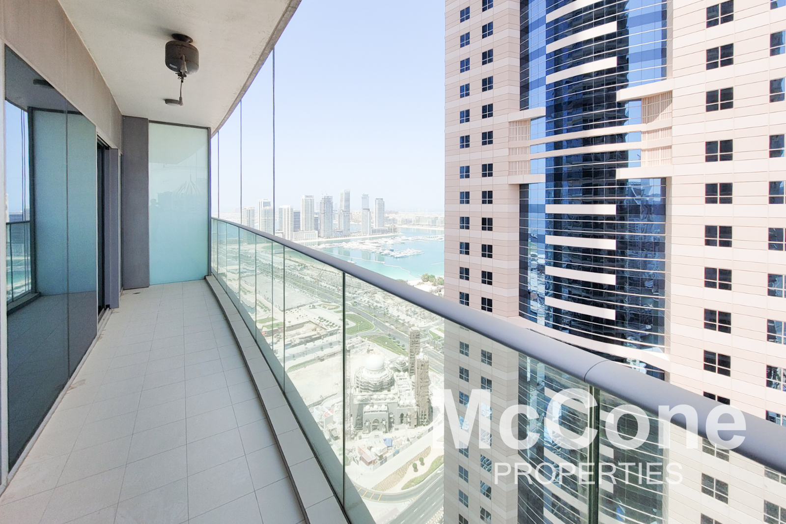 3 Bedroom Apartment for Rent in Damac Heights, Dubai Marina — photograph 14 of 15