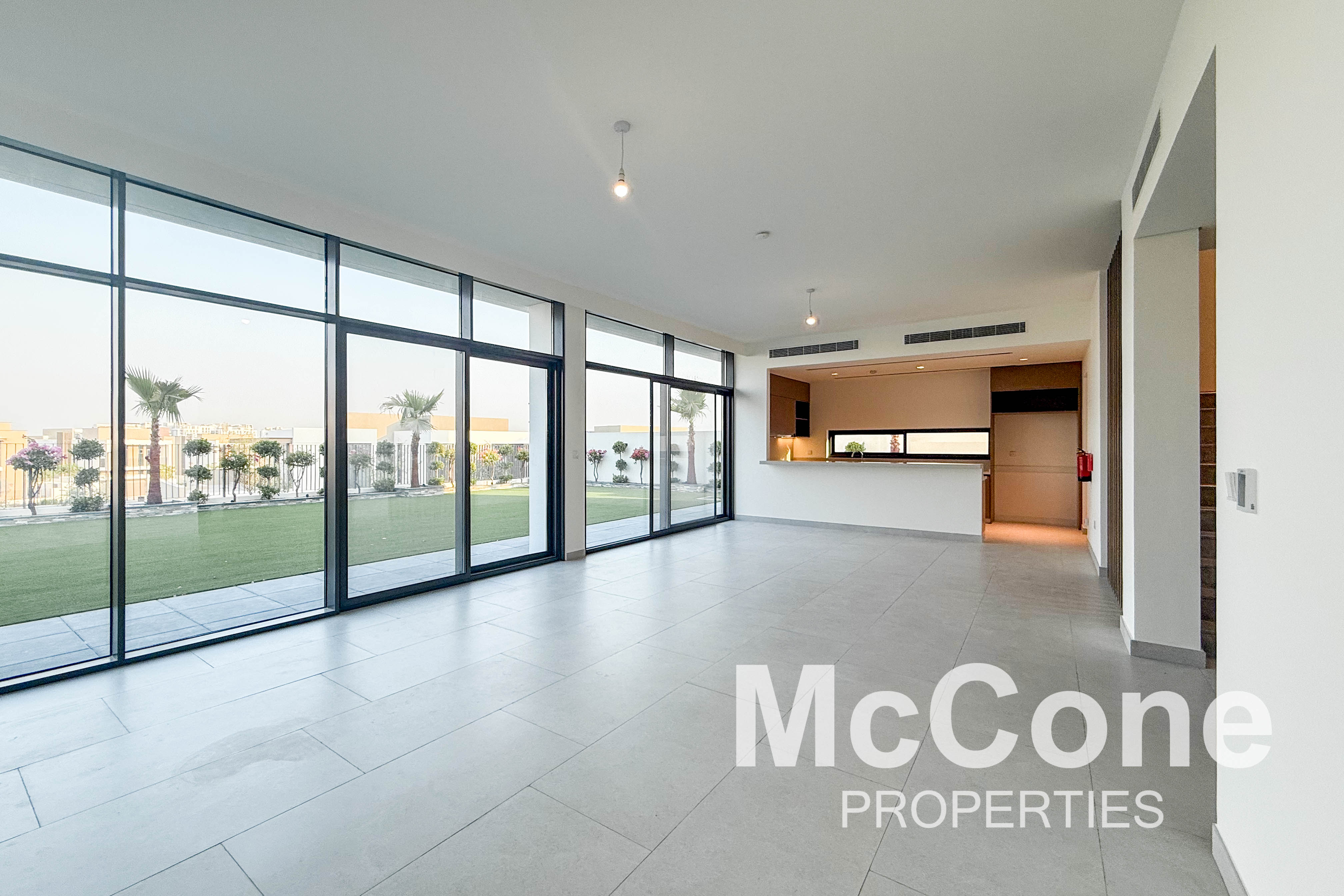 4 Bedroom Villa for Rent in Tilal Al Furjan, Al Furjan — photo 2 of 23