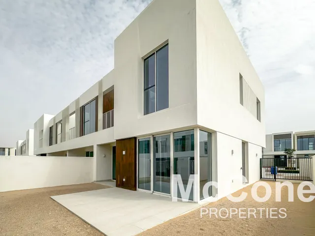 4 Bedroom Townhouse for Rent in Nara, The Valley