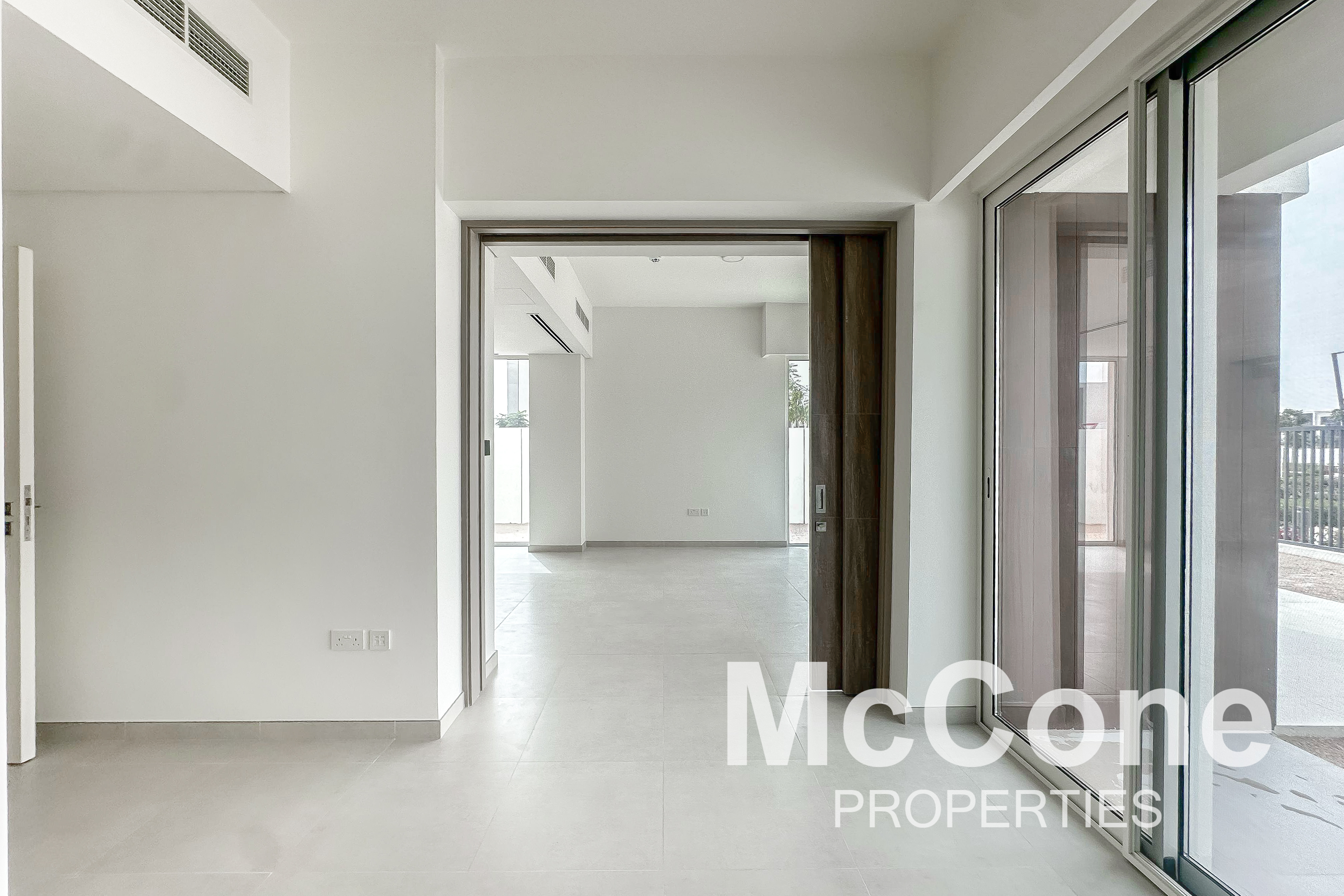 4 Bedroom Townhouse for Rent in Nara, The Valley — photograph 11 of 18