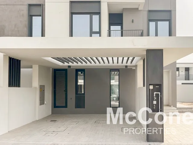 4 Bedroom Townhouse for Rent in Greenviews 2, Dubai South (Dubai World Central)
