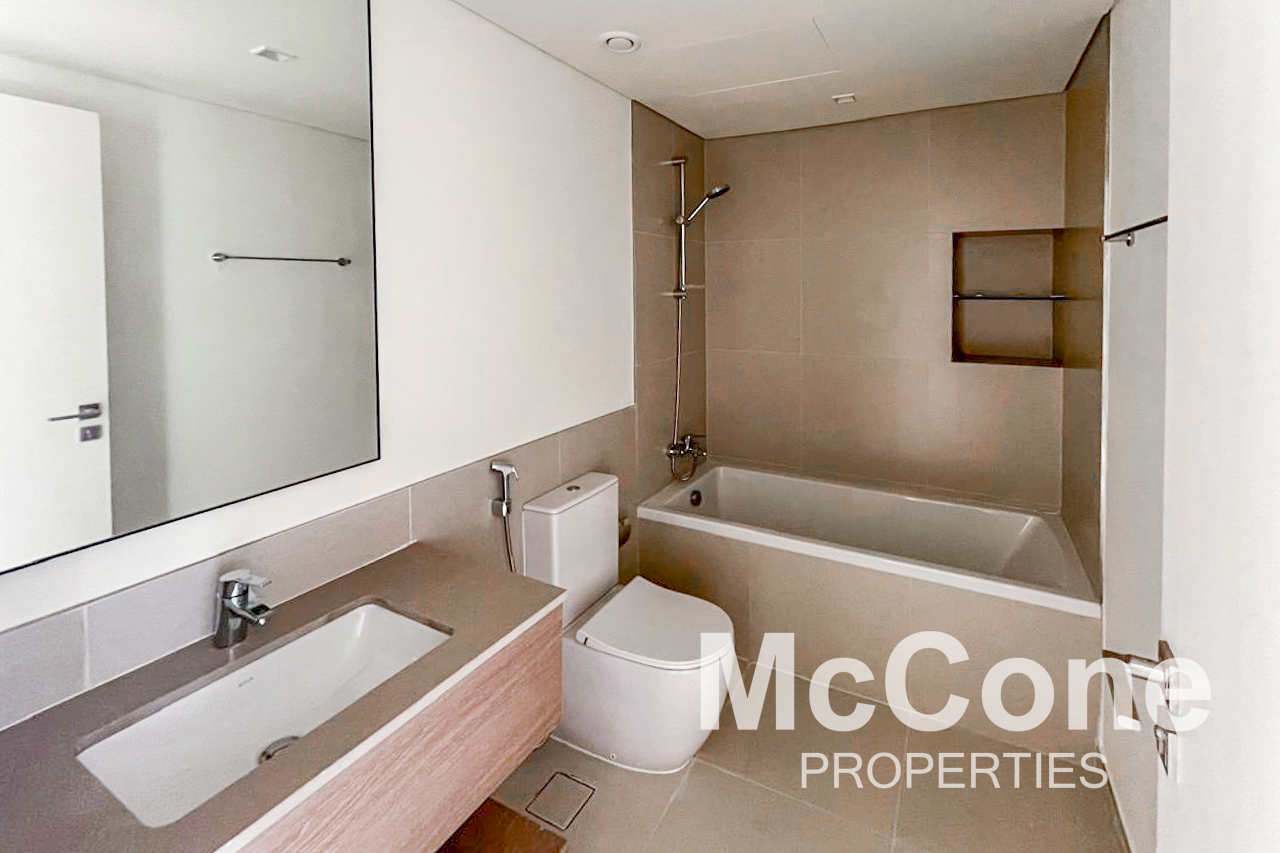 4 Bedroom Townhouse for Rent in Greenviews 2, Dubai South (Dubai World Central) — photograph 13 of 15