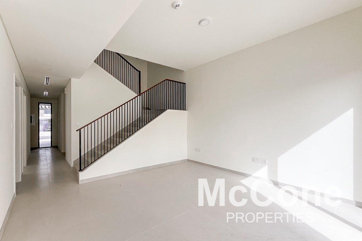 4 Bedroom Townhouse for Rent in Greenviews 2, Dubai South (Dubai World Central) — photo 8 of 15