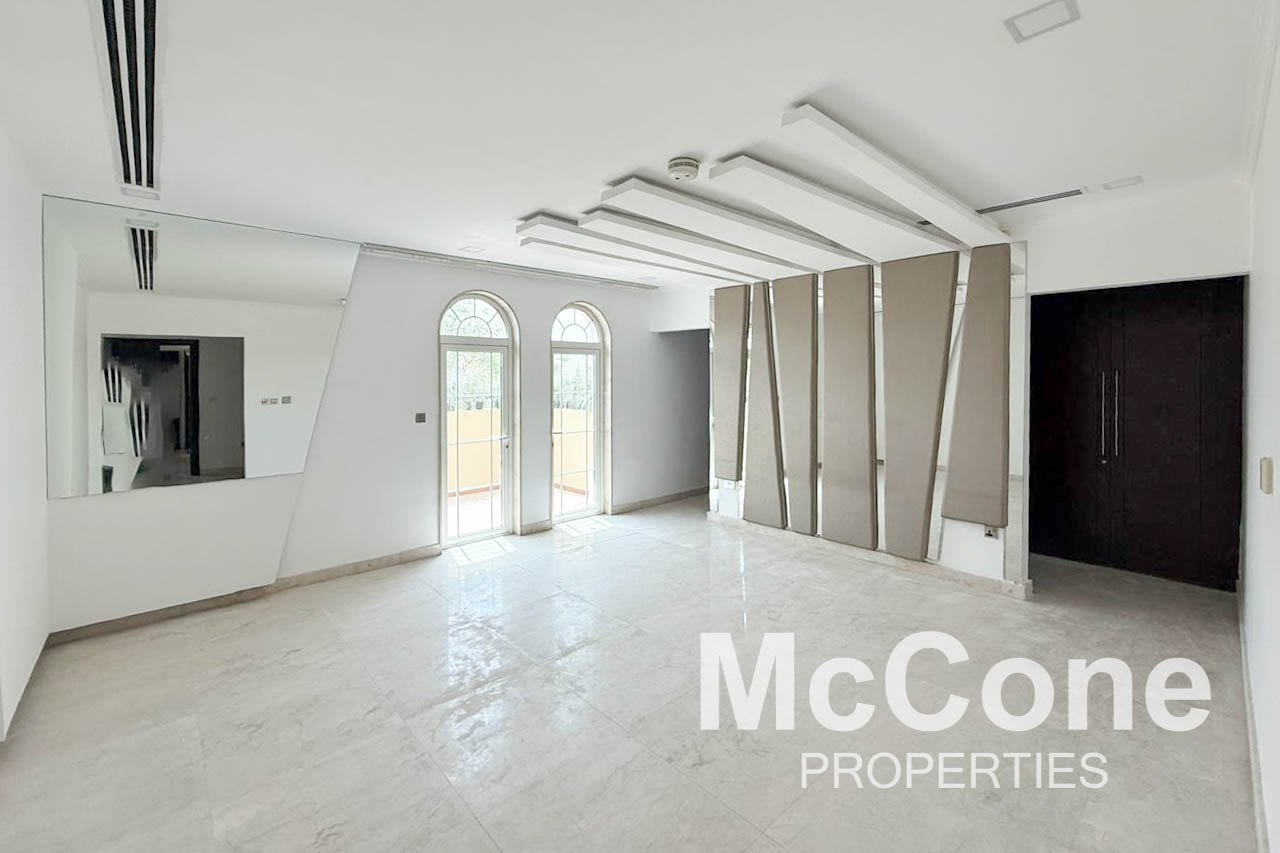 4 Bedroom Villa for Rent in District 3, Jumeirah Park — photo 6 of 29