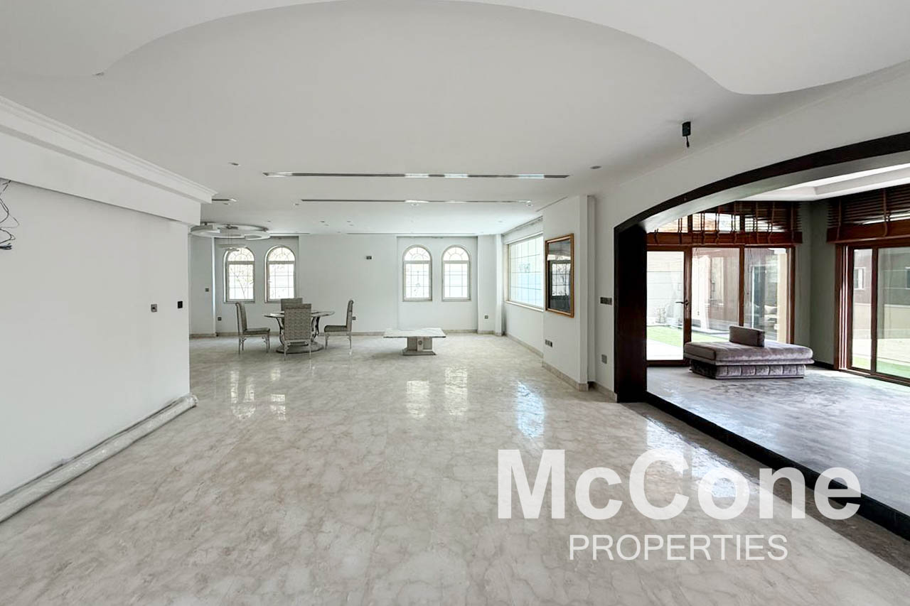 4 Bedroom Villa for Rent in District 3, Jumeirah Park — photo 2 of 29