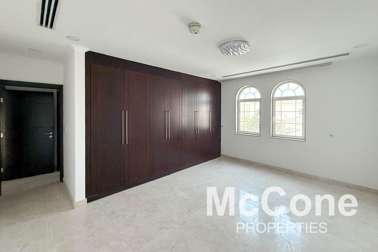 4 Bedroom Villa for Rent in District 3, Jumeirah Park — photograph 13 of 29
