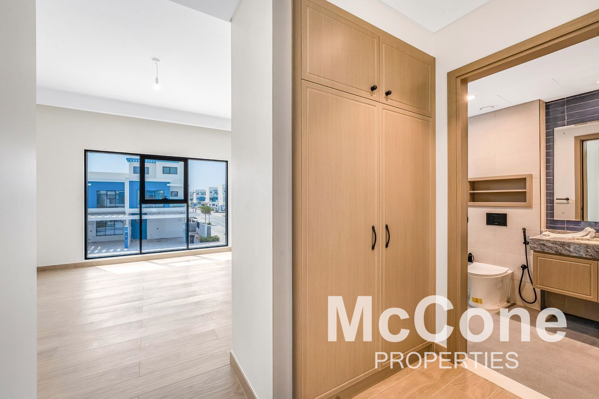5 Bedroom Townhouse for Rent in Santorini, Damac Lagoons — photograph 24 of 30