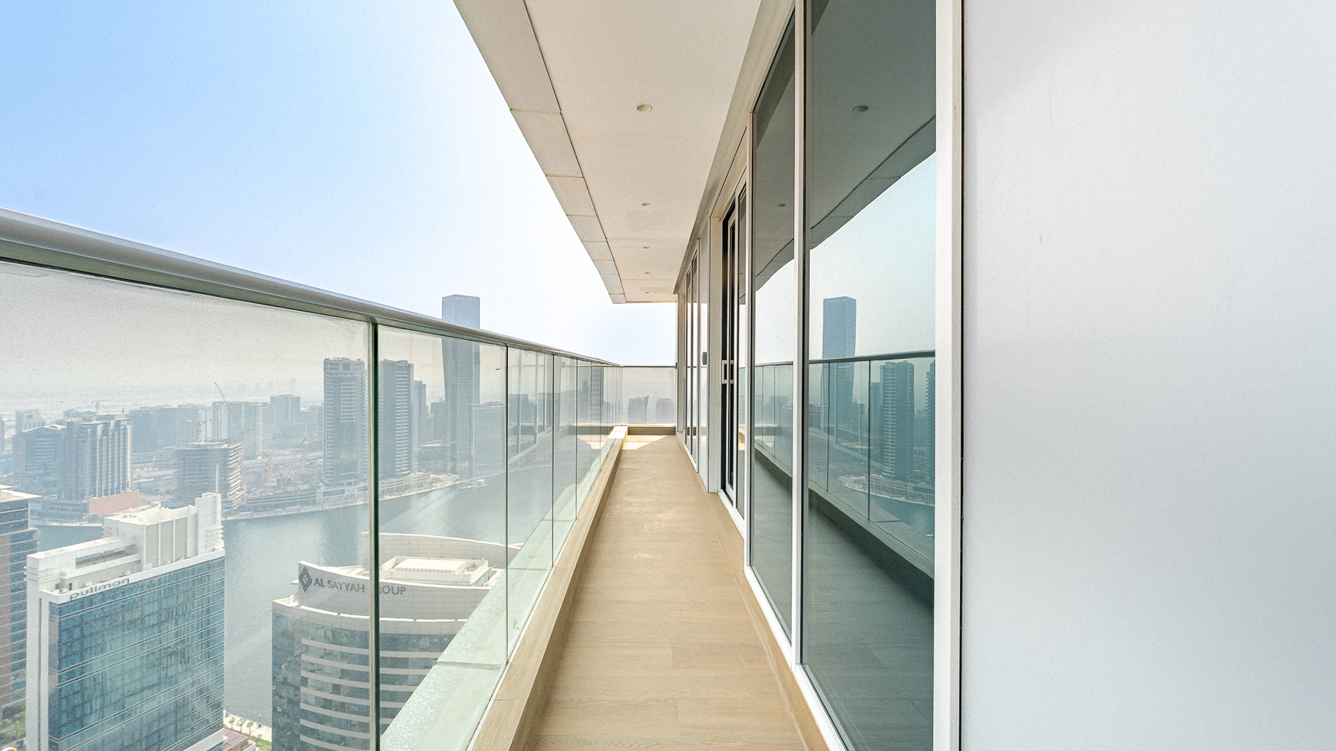 4 Bedroom Apartment for Rent in SAAS Tower, Business Bay — photograph 14 of 29