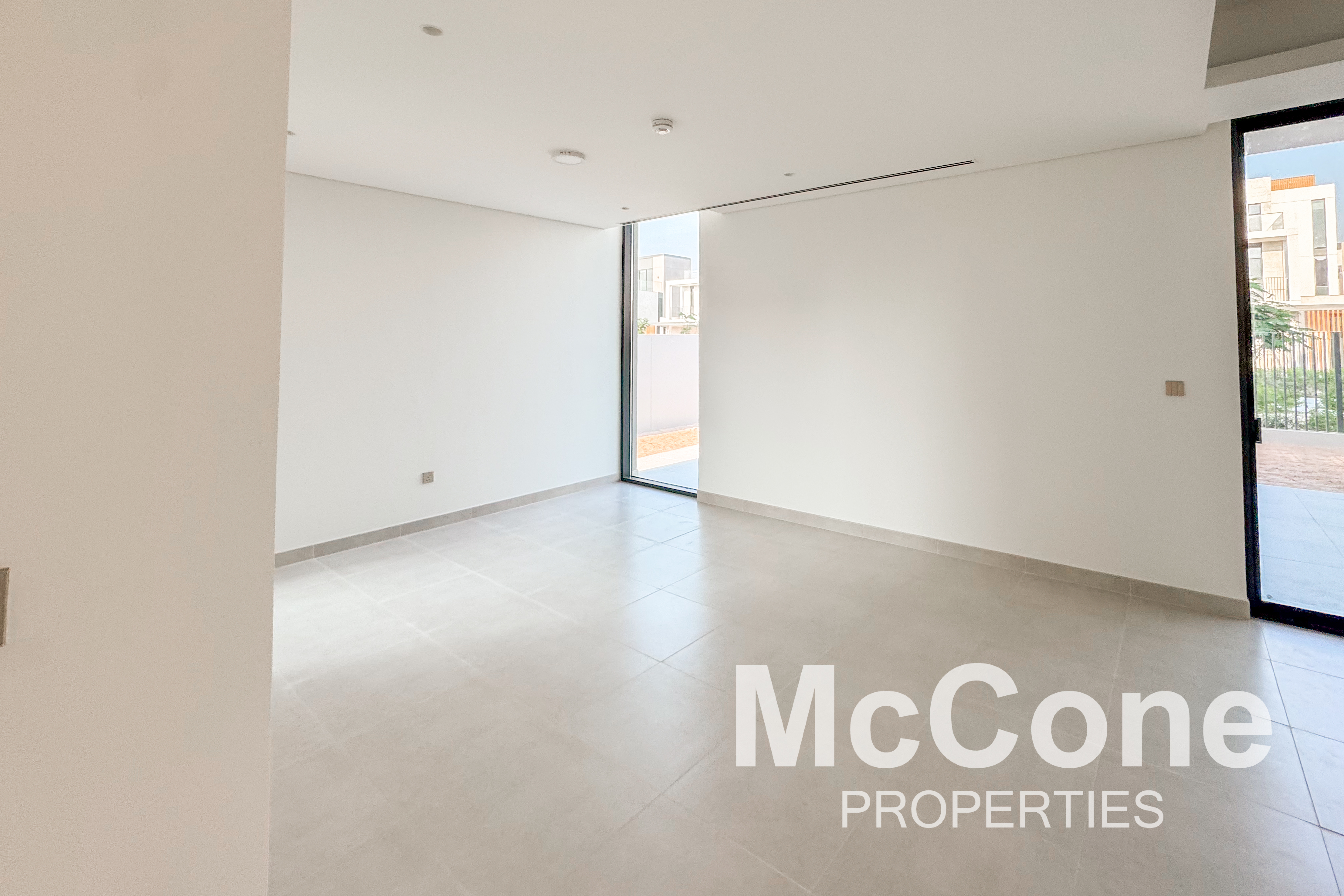 4 Bedroom Villa for Rent in Elie Saab 1, Arabian Ranches 3 — photo 3 of 22