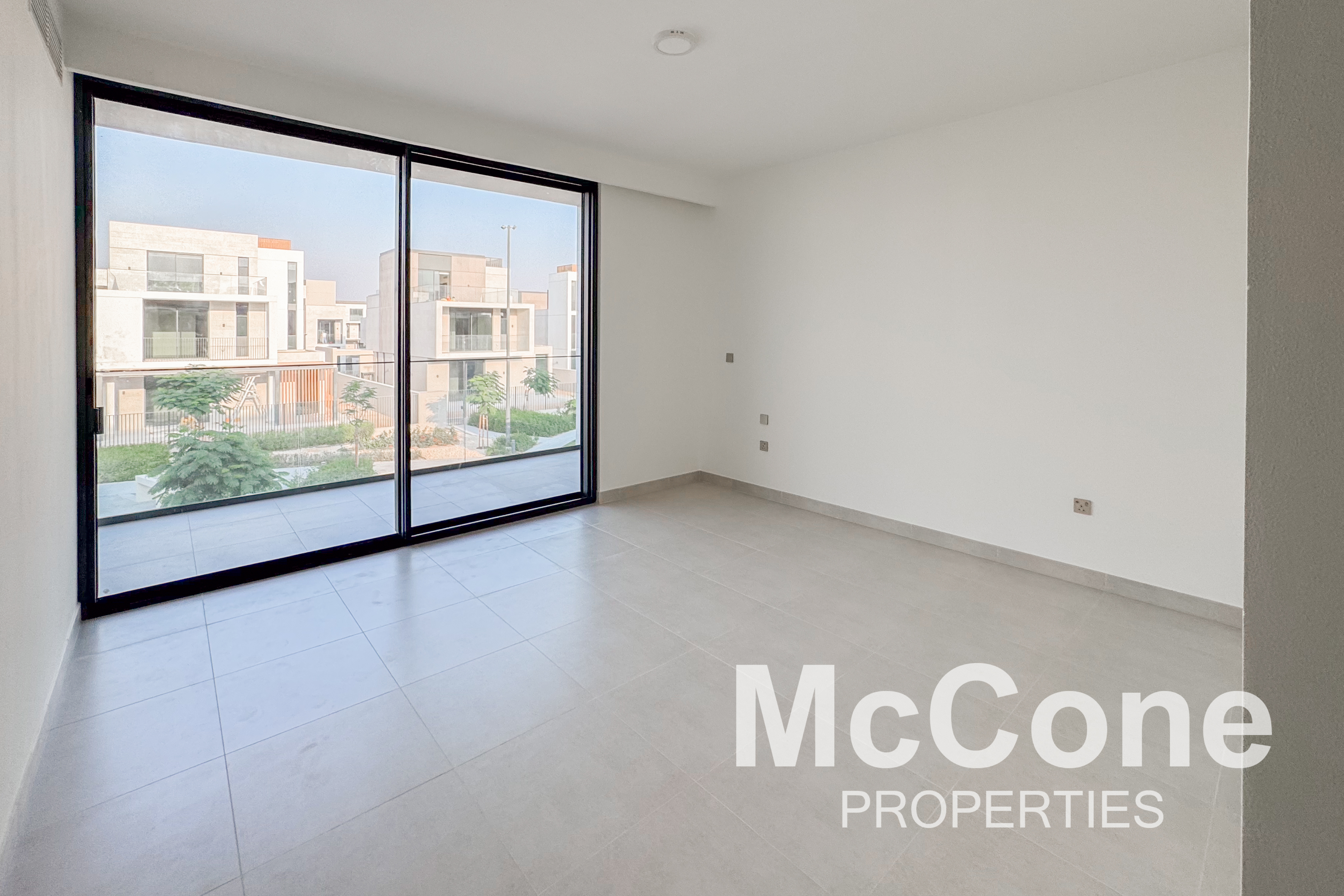 4 Bedroom Villa for Rent in Elie Saab 1, Arabian Ranches 3 — photo 8 of 22
