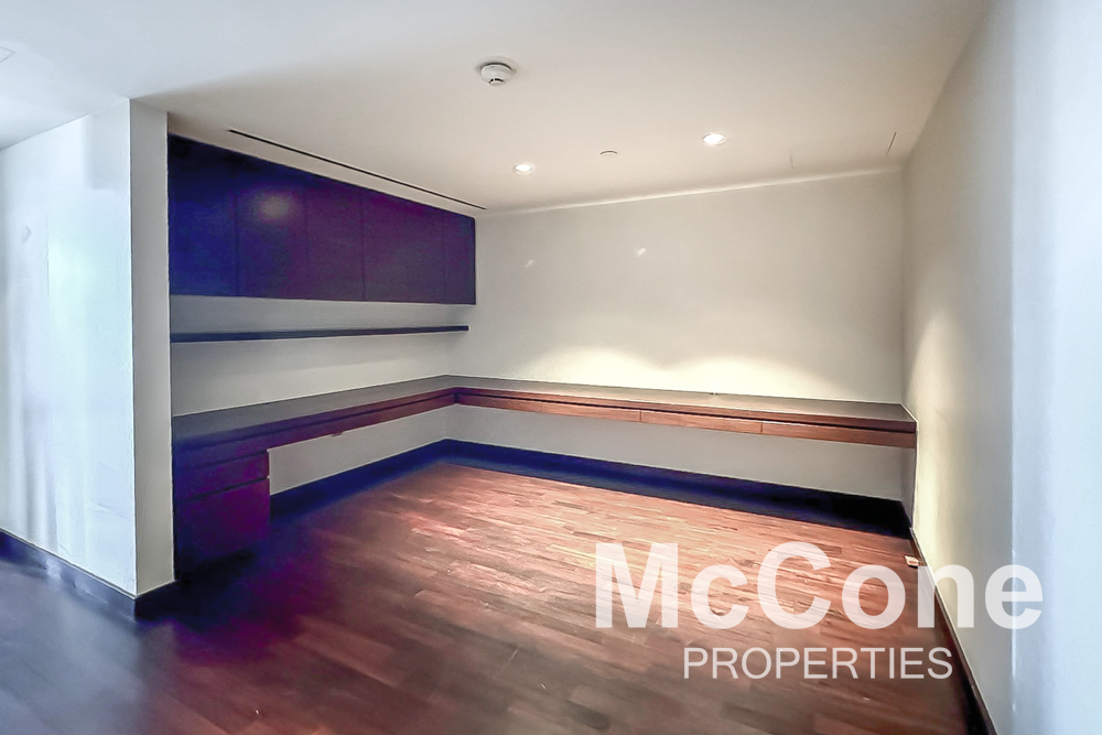 3 Bedroom Apartment for Rent in Burj Khalifa, Downtown Dubai — photograph 11 of 18