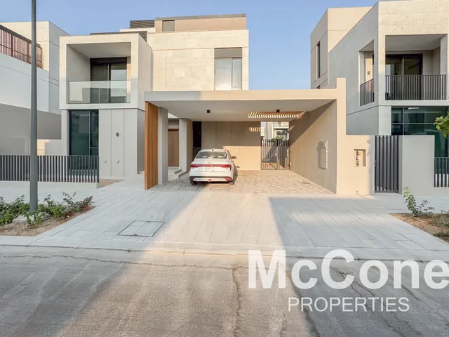 4 Bedroom Villa for Rent in Elie Saab 1, Arabian Ranches 3