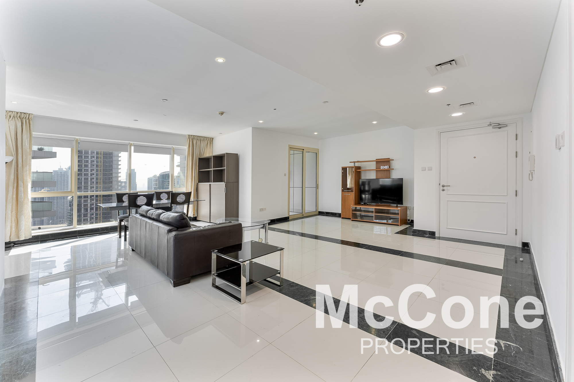 2 Bedroom Apartment for Rent in The Royal Oceanic, Dubai Marina
