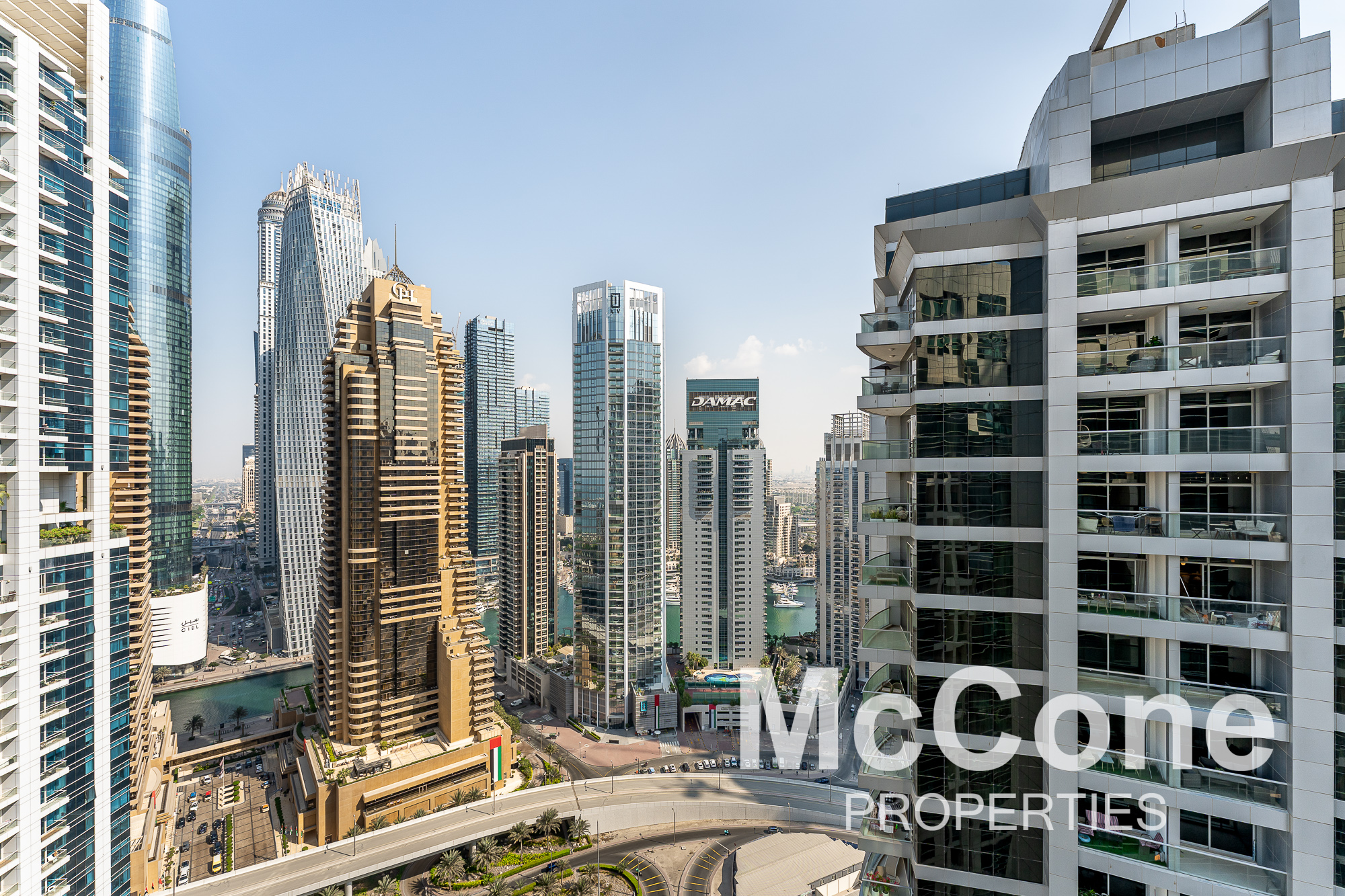 2 Bedroom Apartment for Rent in The Royal Oceanic, Dubai Marina — photograph 19 of 19