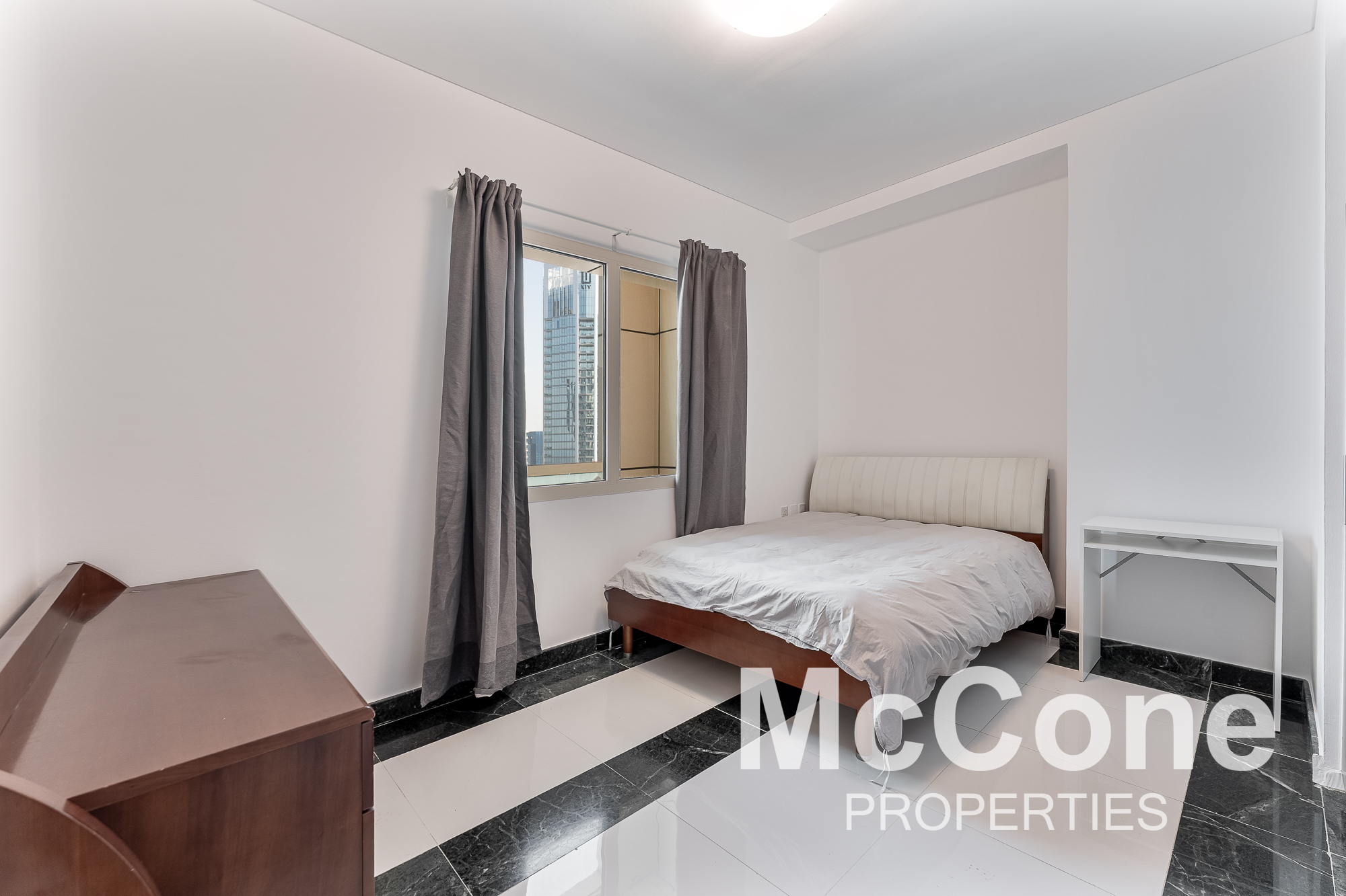2 Bedroom Apartment for Rent in The Royal Oceanic, Dubai Marina — photo 6 of 19