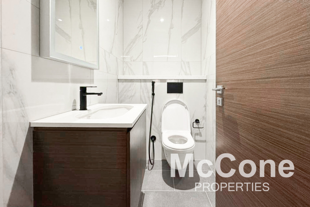 3 Bedroom Apartment for Rent in The Crest Tower A, Mohammed Bin Rashid City — photo 9 of 11