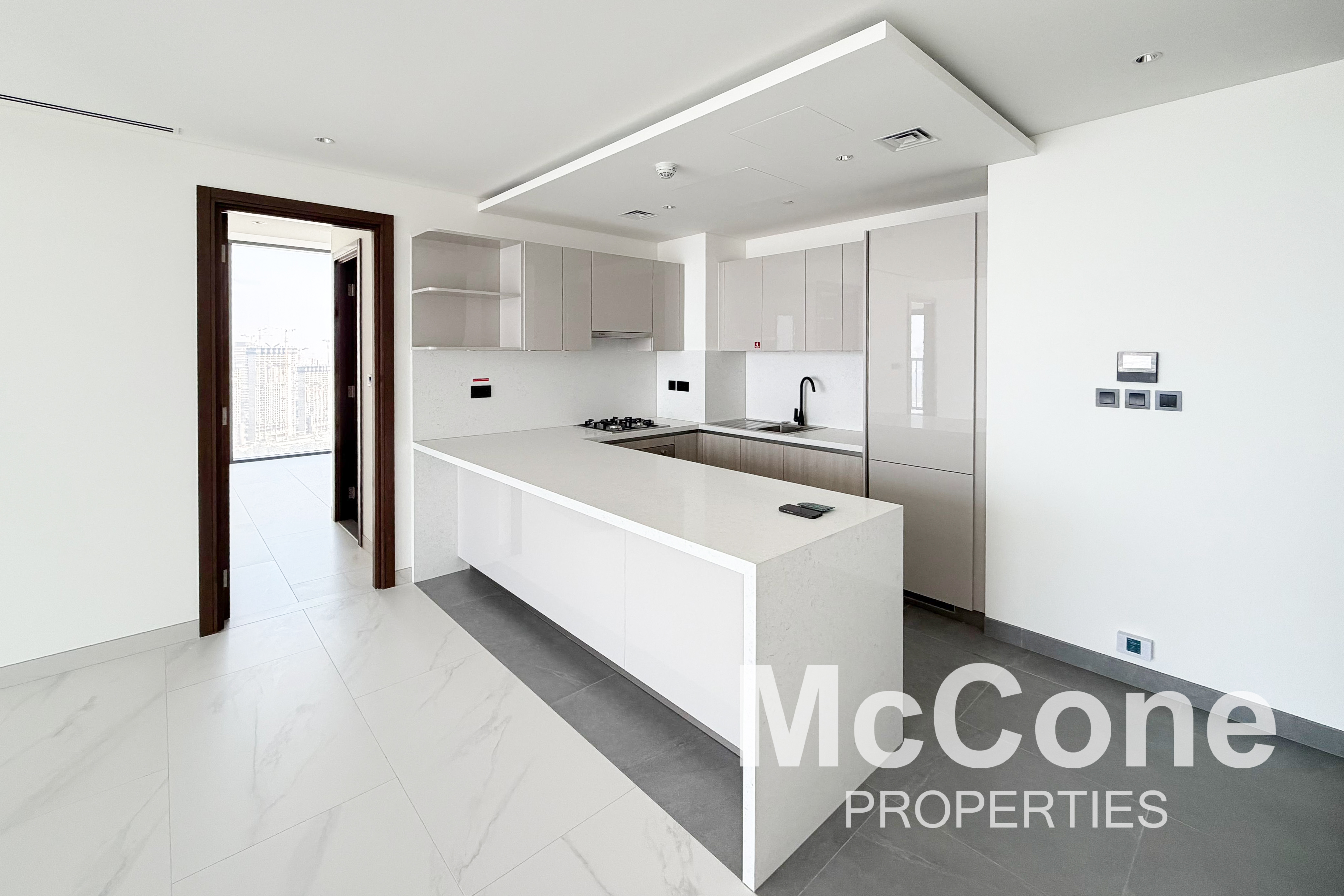 3 Bedroom Apartment for Rent in The Crest Tower A, Mohammed Bin Rashid City — photo 4 of 12