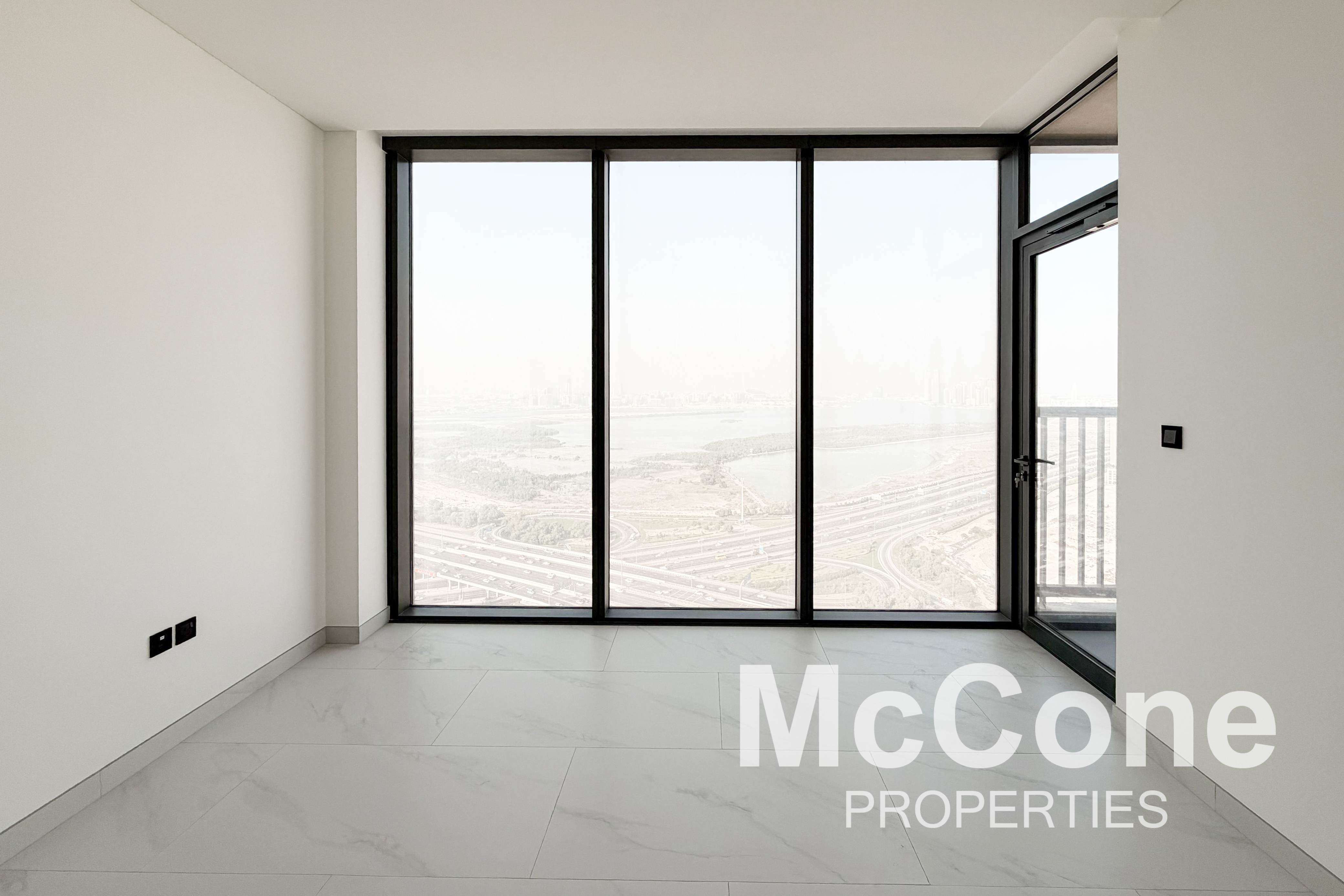 3 Bedroom Apartment for Rent in The Crest Tower A, Mohammed Bin Rashid City — photo 6 of 12