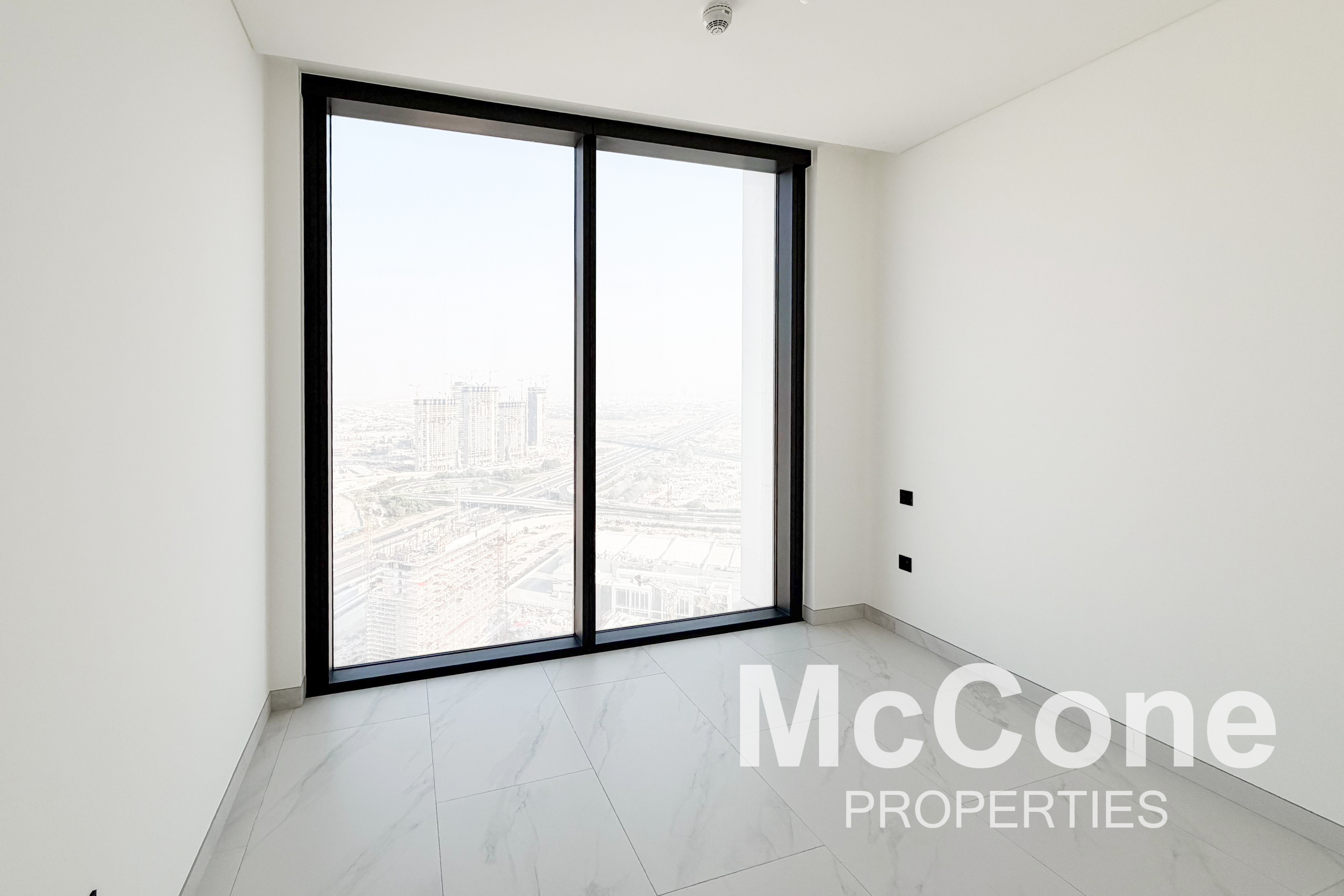 3 Bedroom Apartment for Rent in The Crest Tower A, Mohammed Bin Rashid City — photo 7 of 12