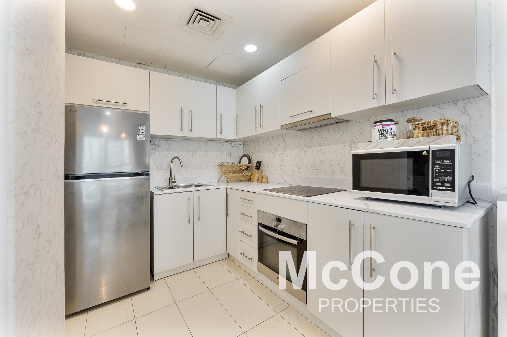 2 Bedroom Apartment for Rent in The Royal Oceanic, Dubai Marina — photo 6 of 16