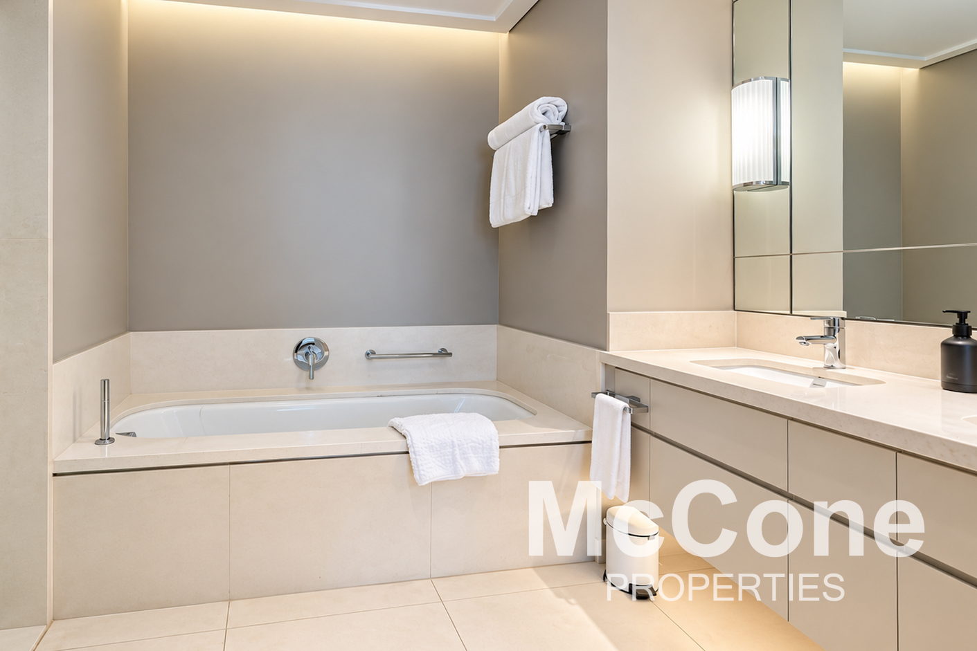 2 Bedroom Apartment for Rent in Vida Residence Downtown, Downtown Dubai — photograph 16 of 19