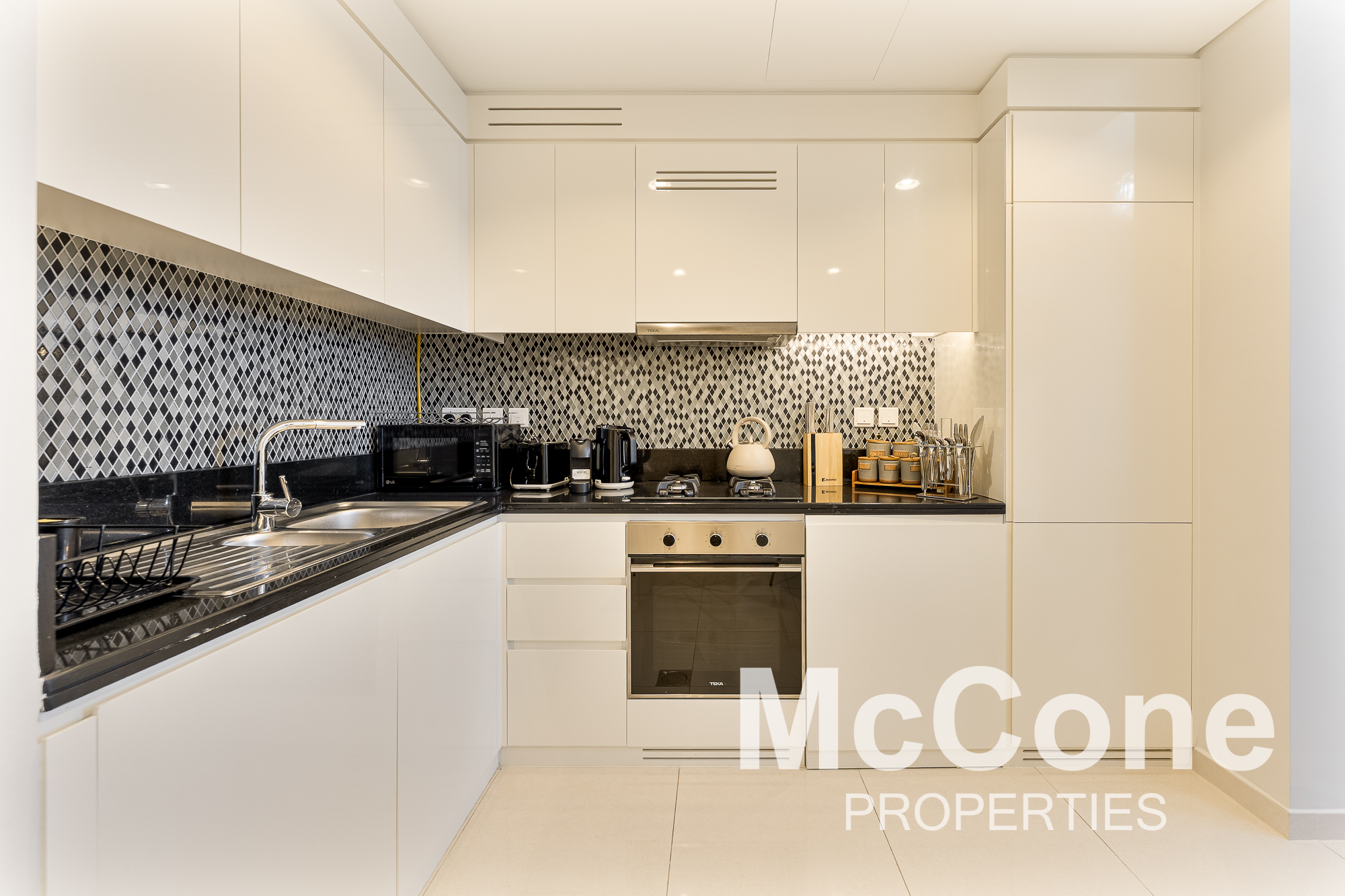 2 Bedroom Apartment for Rent in Aykon City Tower C, Business Bay — photo 5 of 17