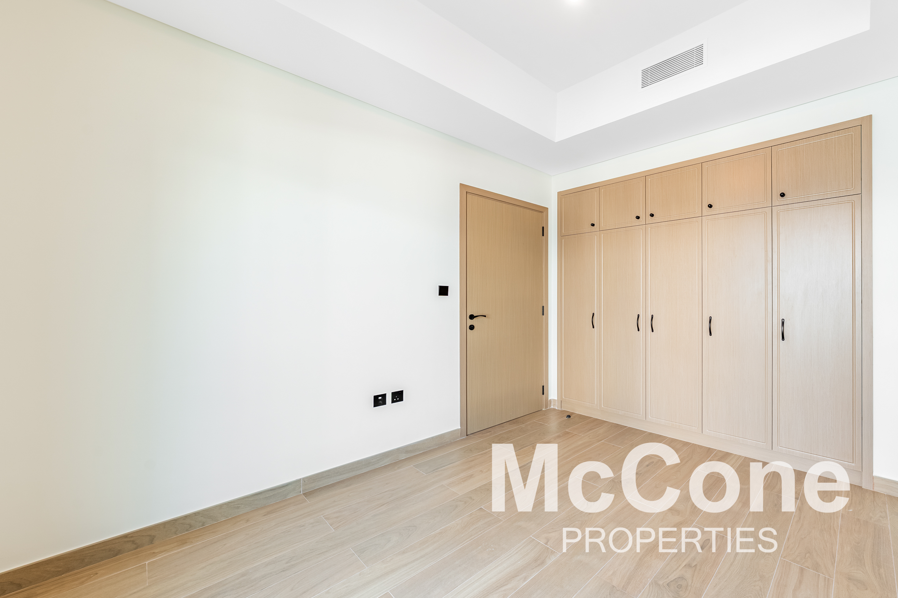5 Bedroom Townhouse for Rent in Santorini, Damac Lagoons — photograph 14 of 23