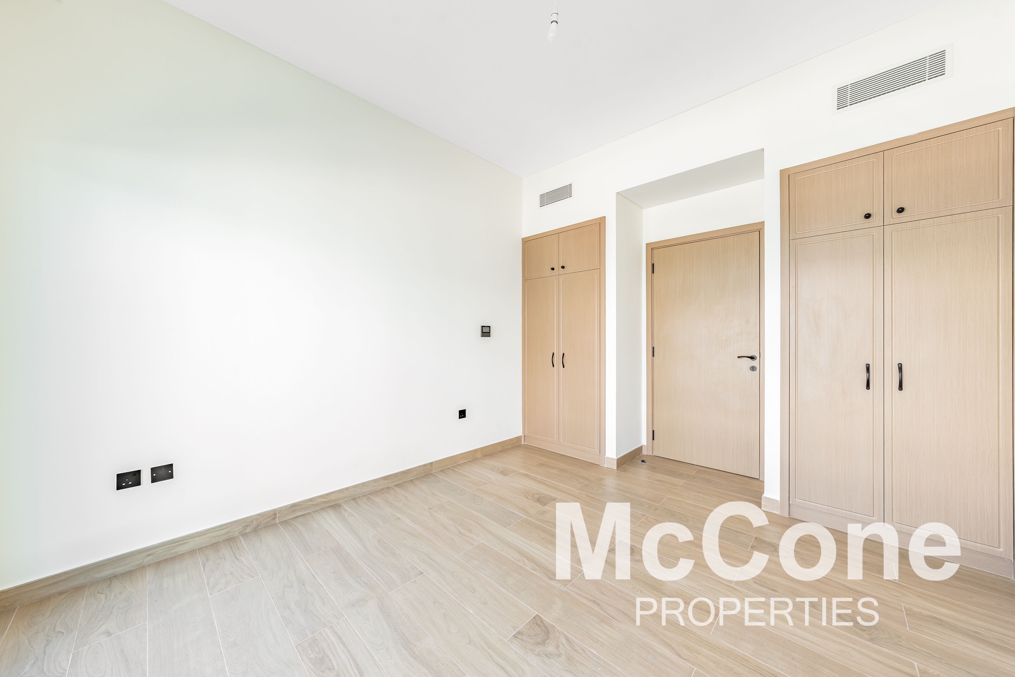 5 Bedroom Townhouse for Rent in Santorini, Damac Lagoons — photograph 10 of 23