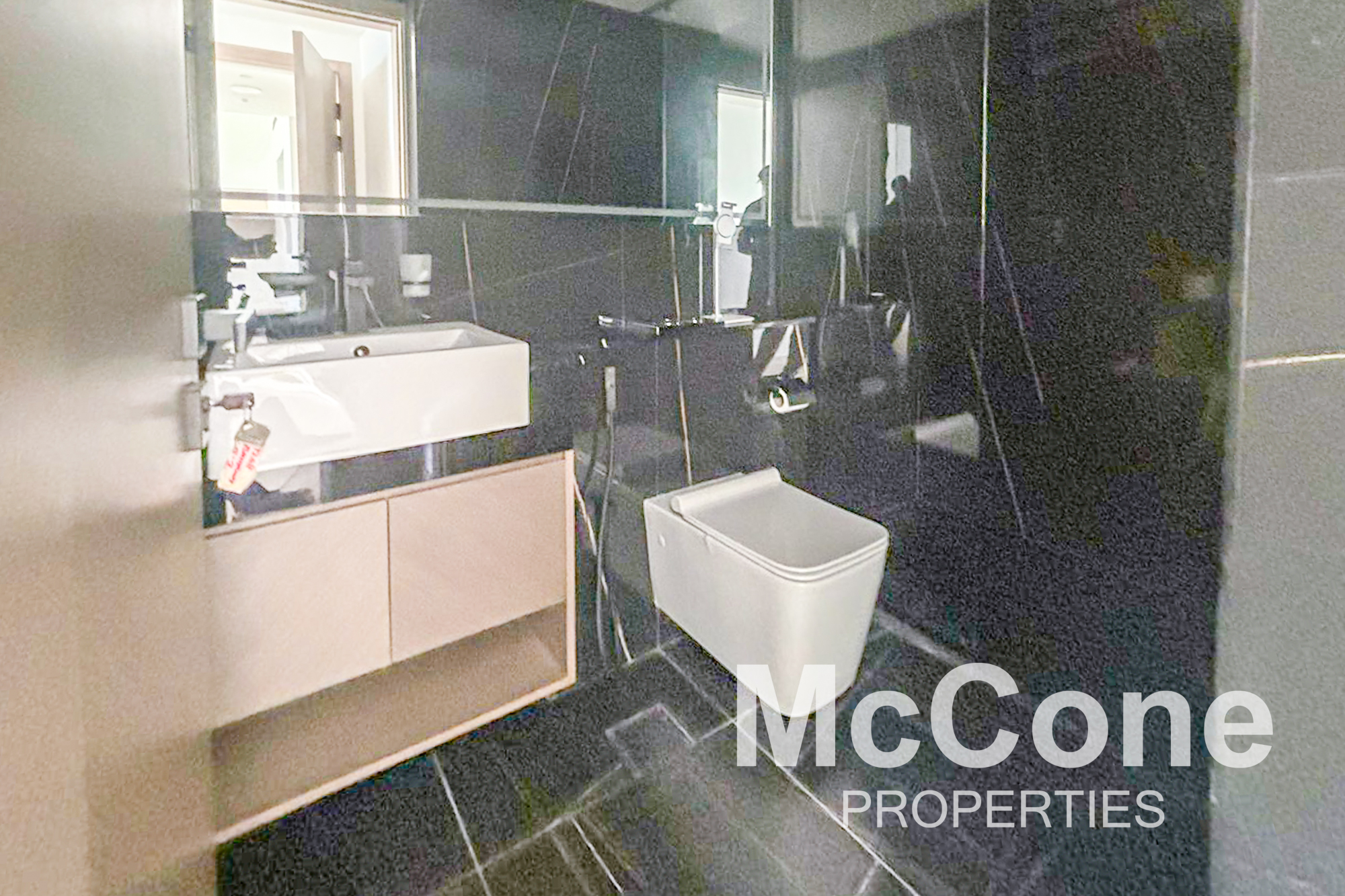 2 Bedroom Apartment for Rent in Binghatti Crest, Jumeirah Village Circle — photograph 12 of 15