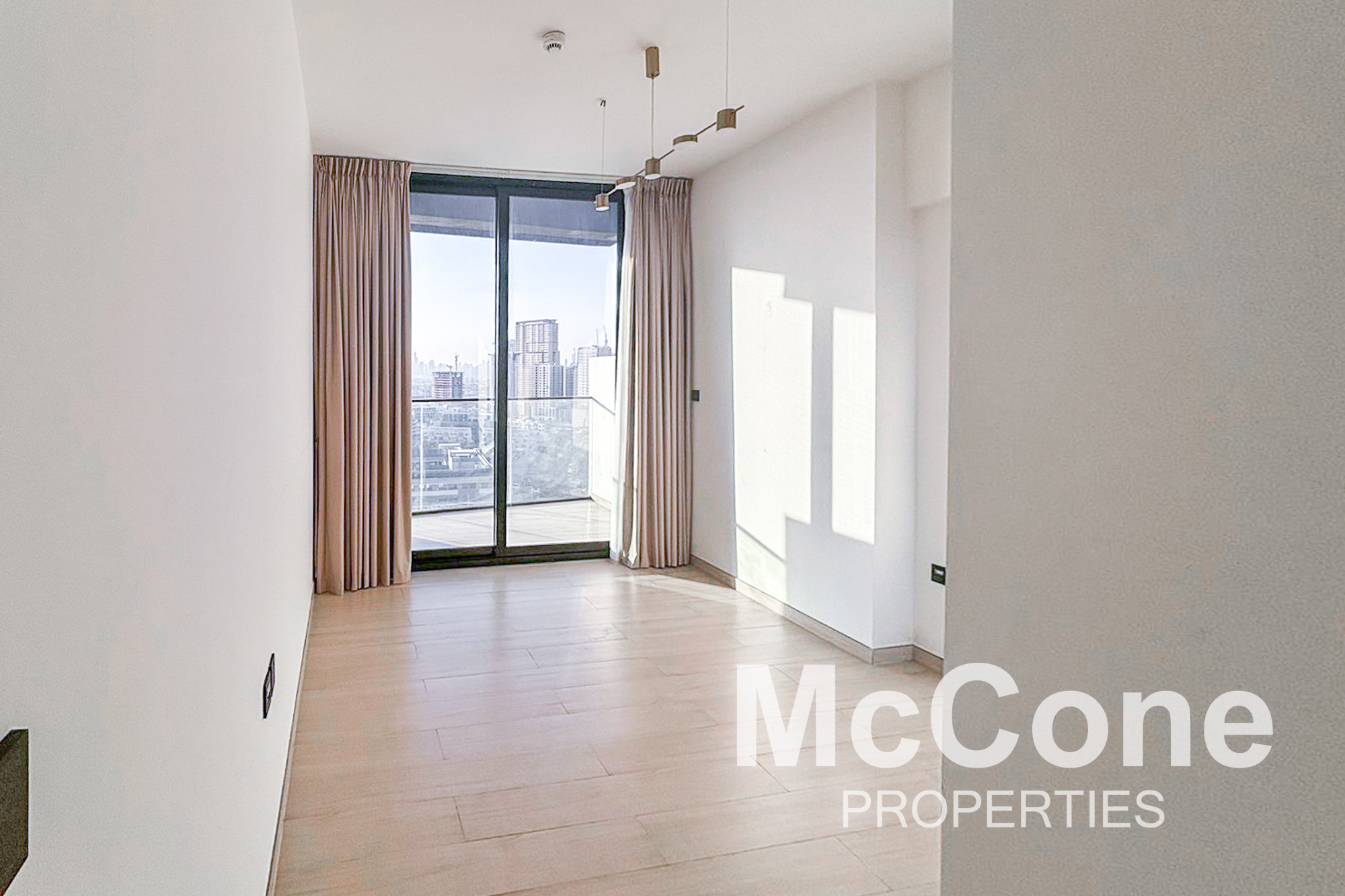 2 Bedroom Apartment for Rent in Binghatti Crest, Jumeirah Village Circle — photo 9 of 15