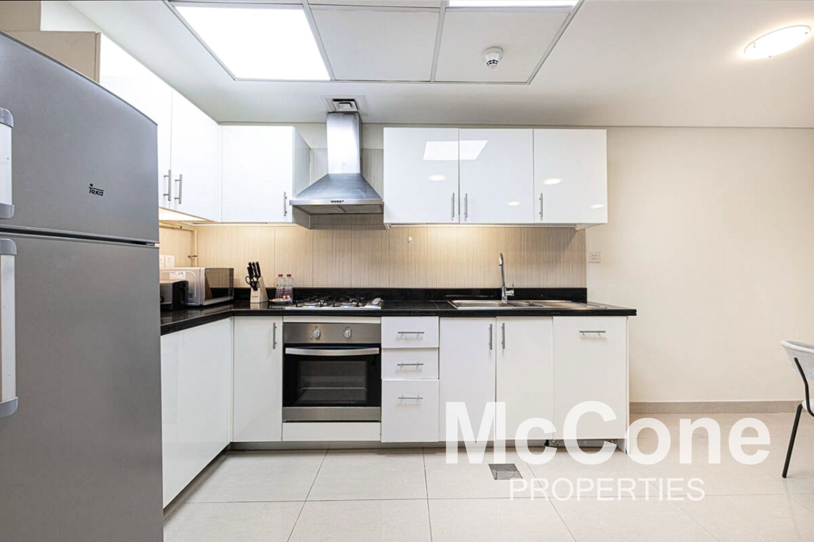 1 Bedroom Apartment for Rent in Park Tower B, DIFC — photo 3 of 14