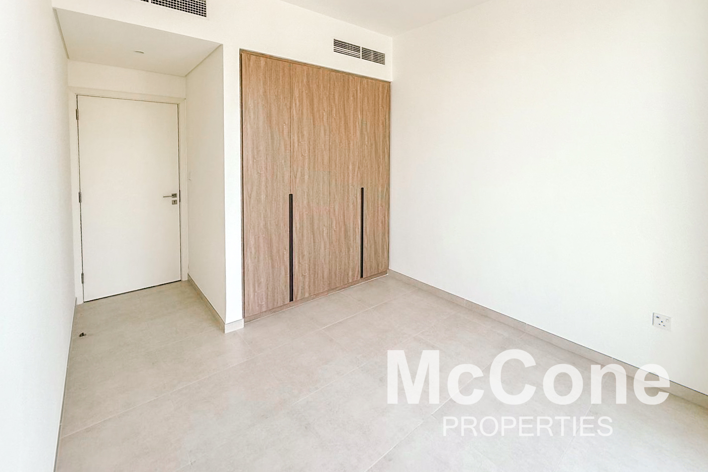 3 Bedroom Townhouse for Rent in Talia, The Valley — photo 5 of 17