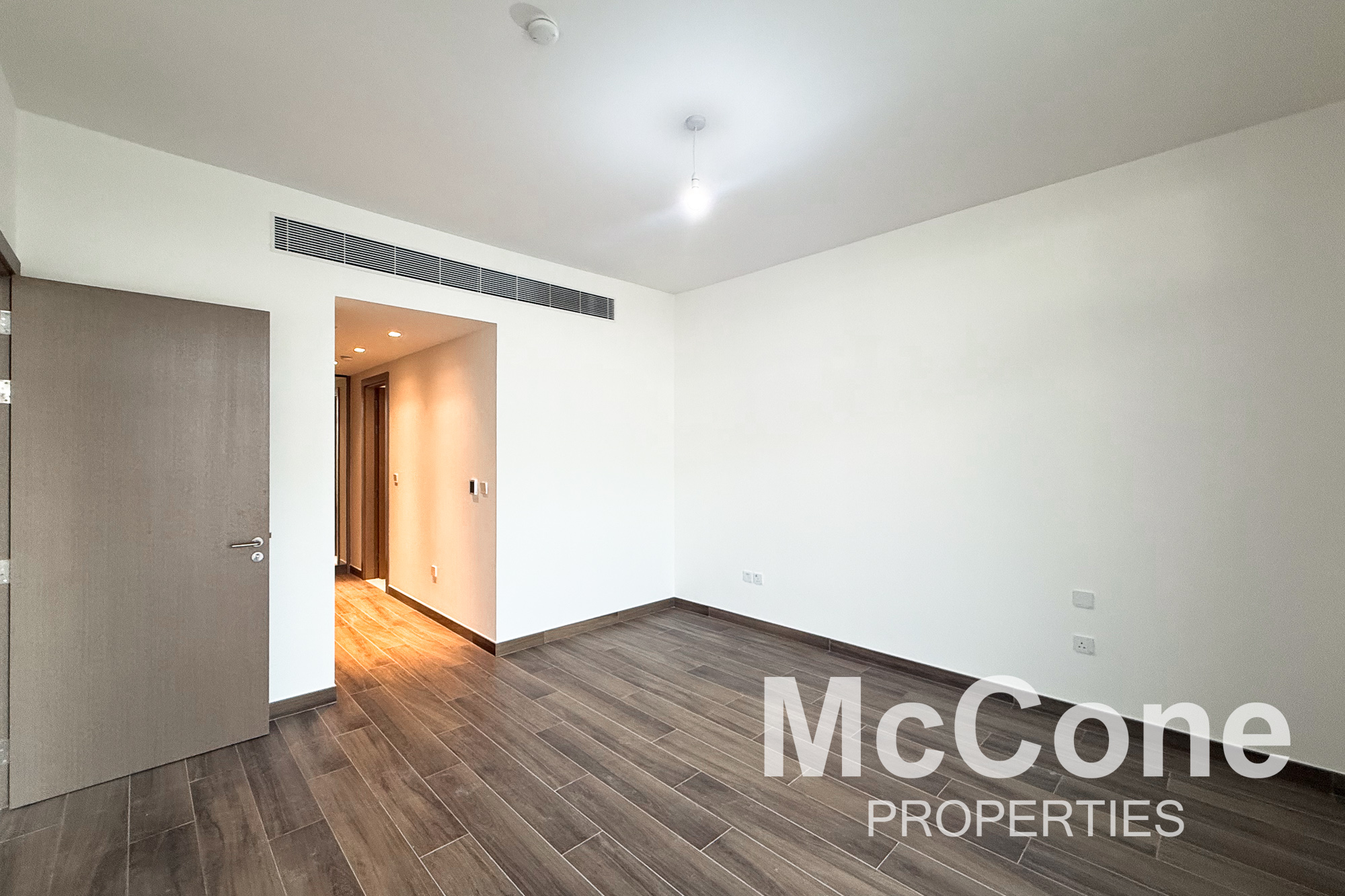 5 Bedroom Villa for Rent in Tilal Al Furjan, Al Furjan — photograph 15 of 30