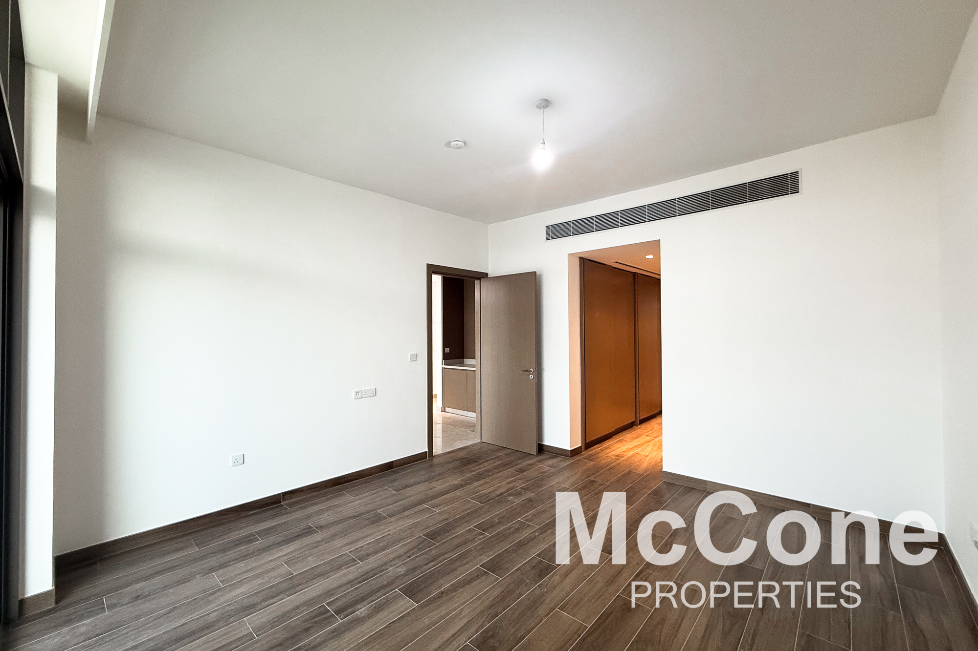 5 Bedroom Villa for Rent in Tilal Al Furjan, Al Furjan — photograph 16 of 30