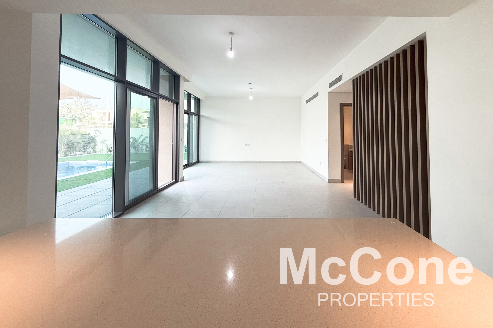 5 Bedroom Villa for Rent in Tilal Al Furjan, Al Furjan — photo 5 of 30