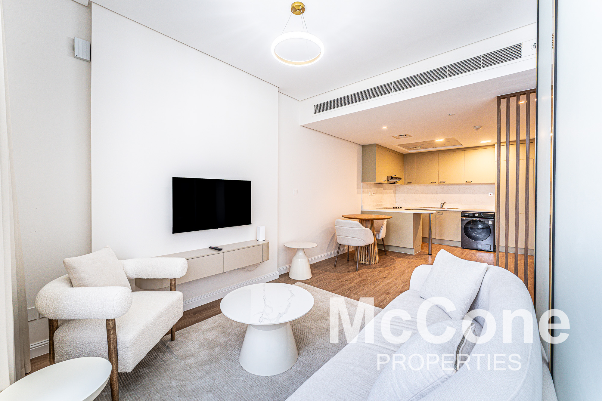 Studio Apartment for Rent in Sky Gardens, DIFC — photo 2 of 12