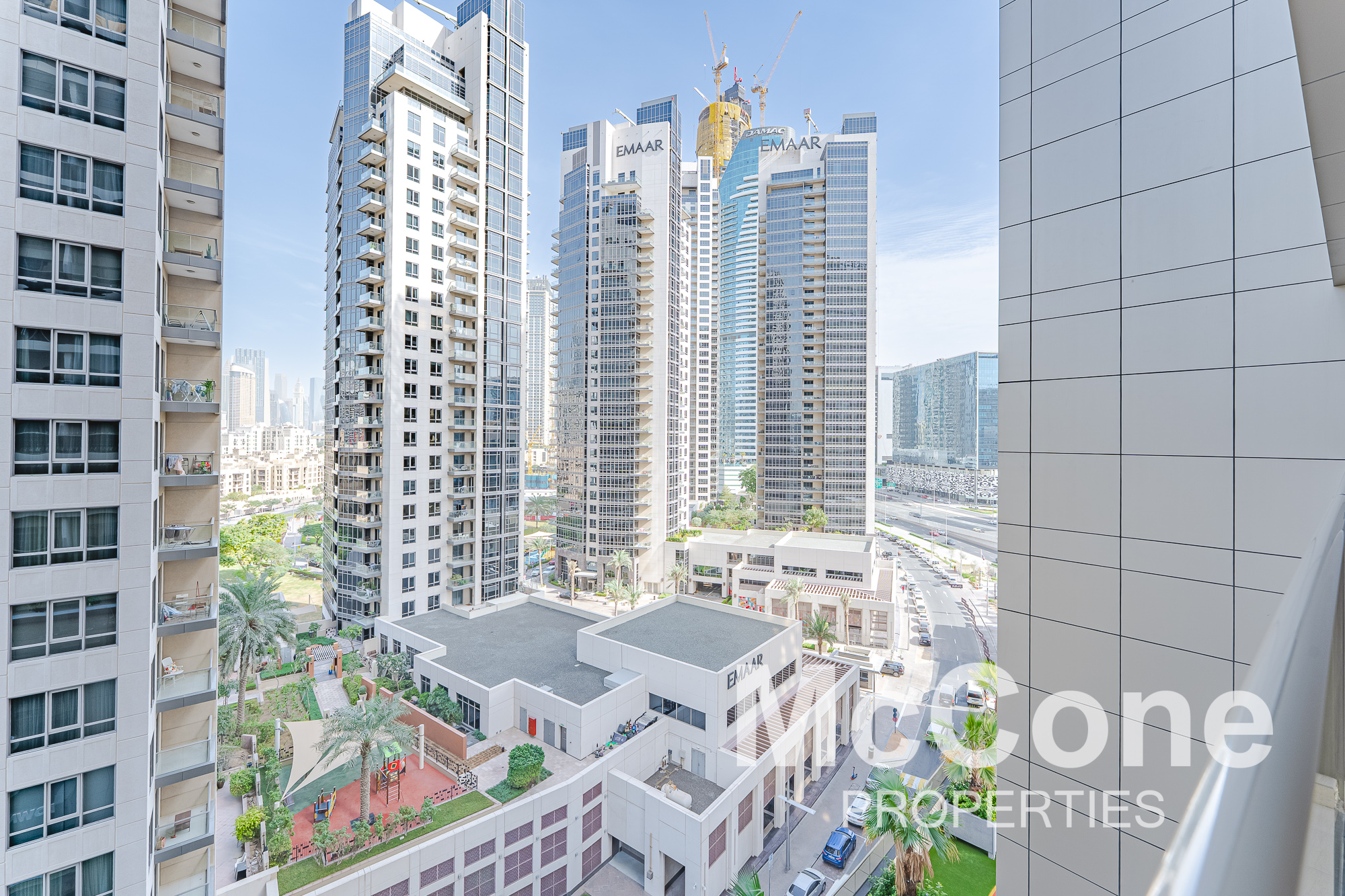 Studio Apartment for Rent in Elite Downtown Residence 2, Downtown Dubai — photograph 15 of 24