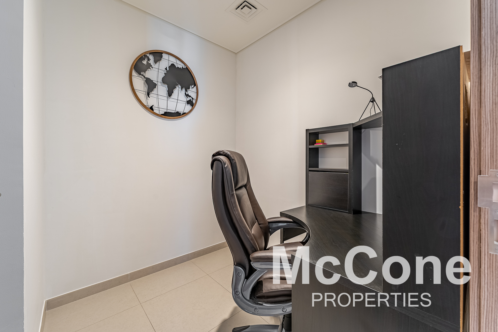 3 Bedroom Apartment for Rent in Burj Royale, Downtown Dubai — photograph 10 of 18