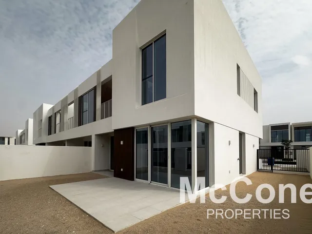 4 Bedroom Townhouse for Rent in Talia, The Valley