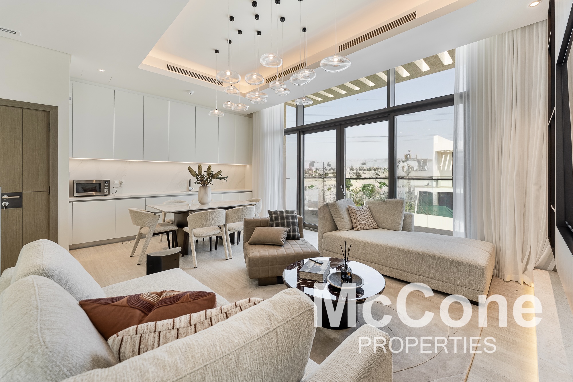5 Bedroom Villa for Rent in District 6, Jumeirah Park — photo 2 of 30
