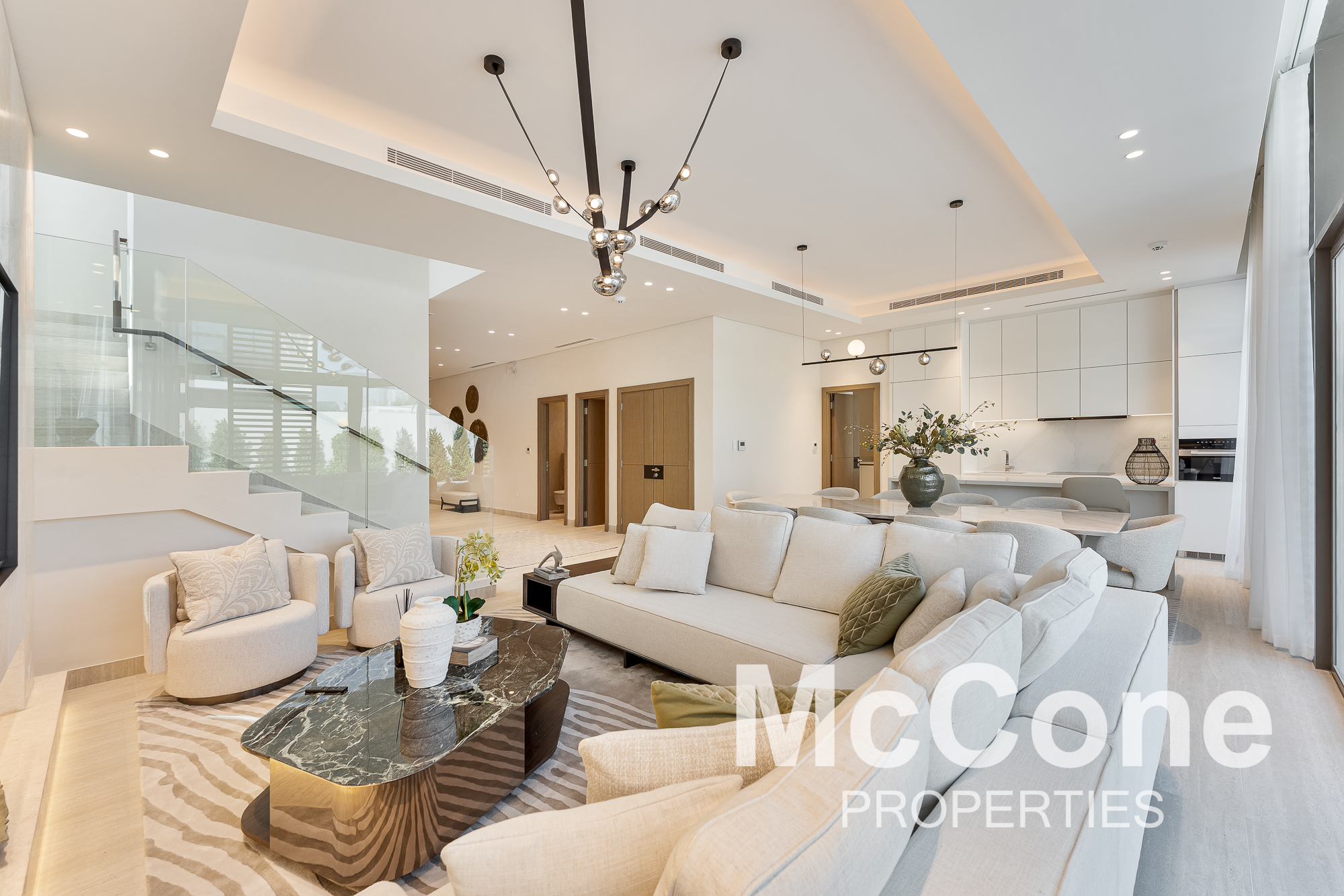 5 Bedroom Villa for Rent in District 6, Jumeirah Park — photo 4 of 30