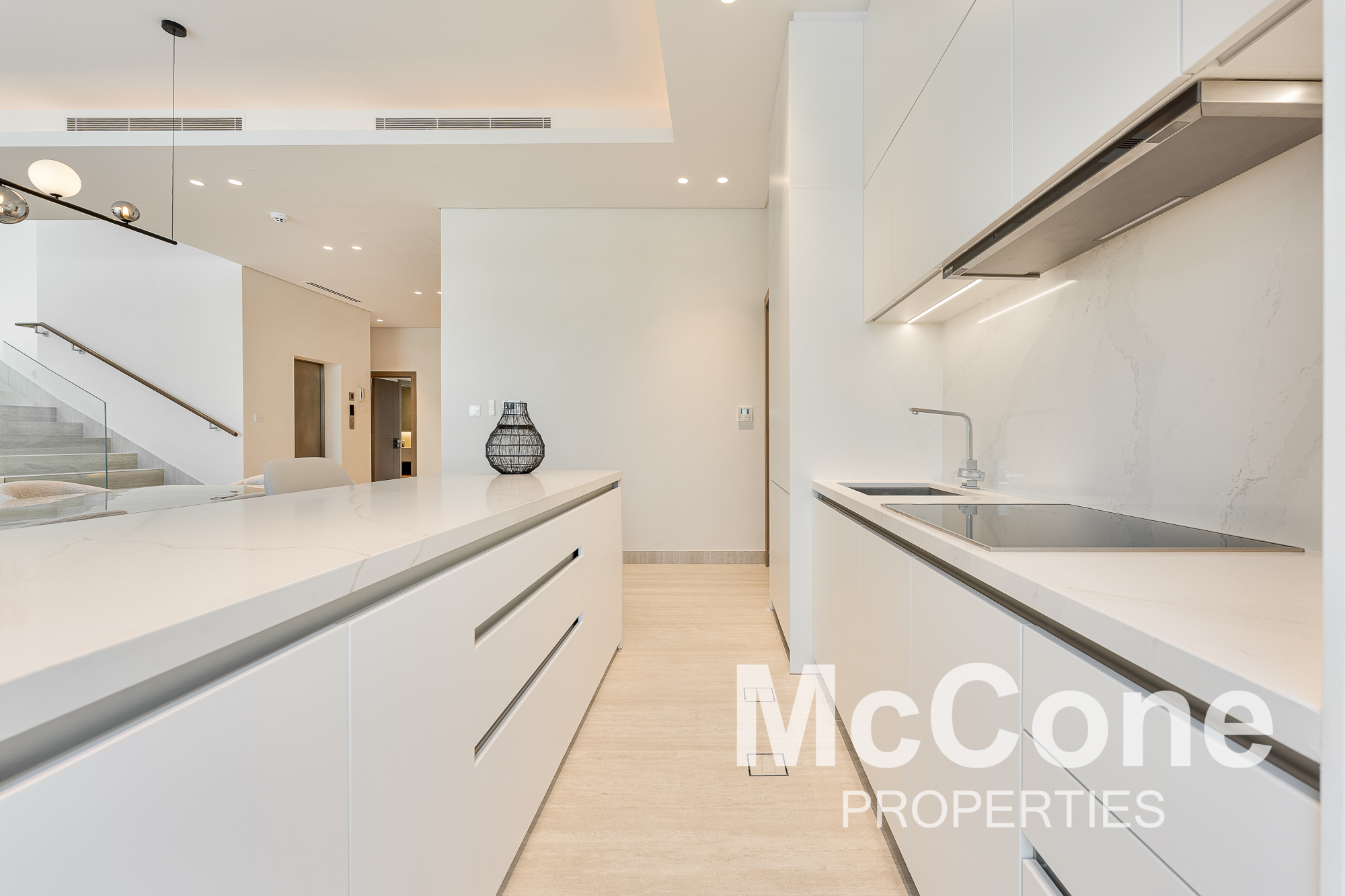 5 Bedroom Villa for Rent in District 6, Jumeirah Park — photo 9 of 30